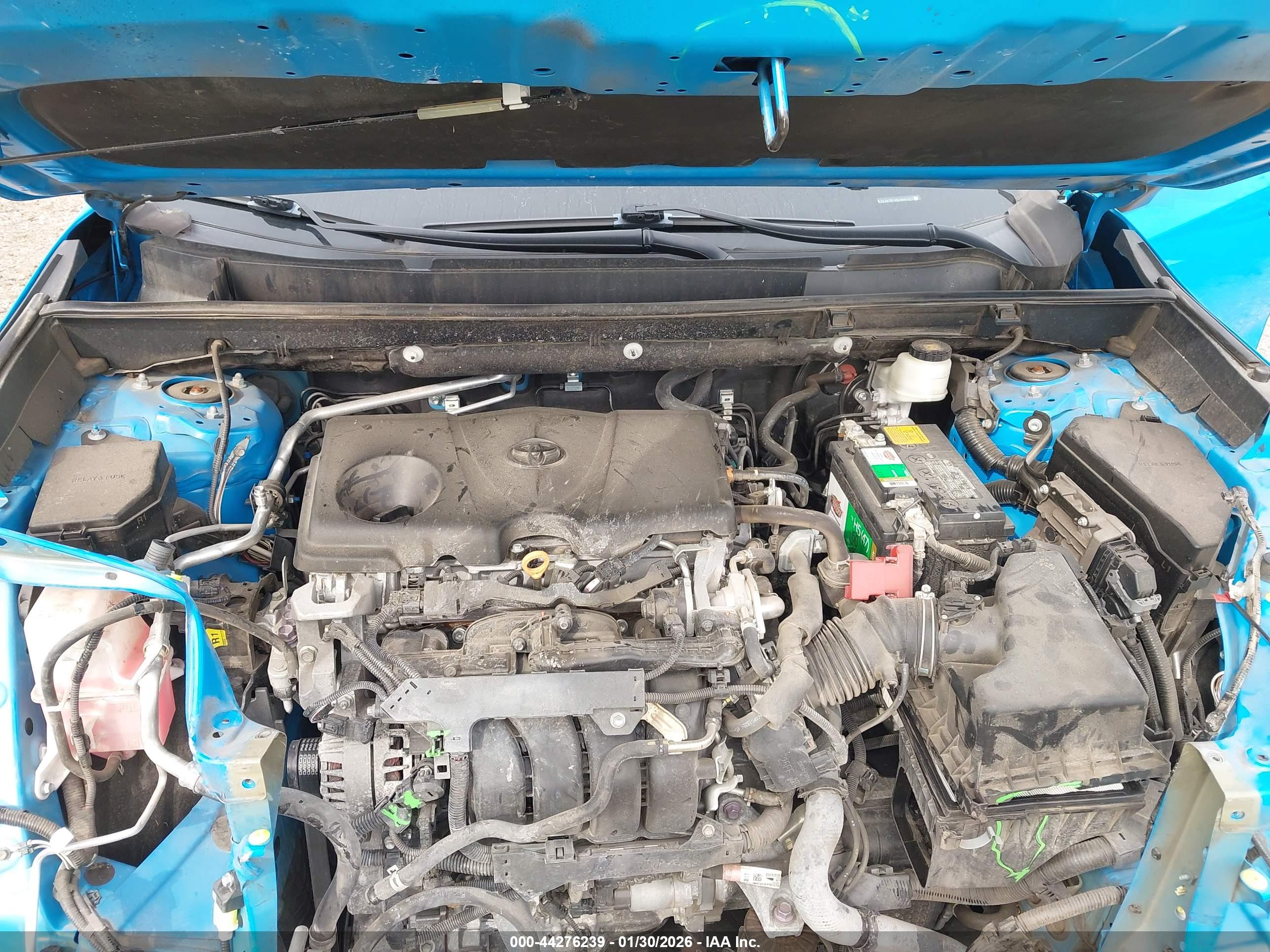 TOYOTA RAV4 image 10