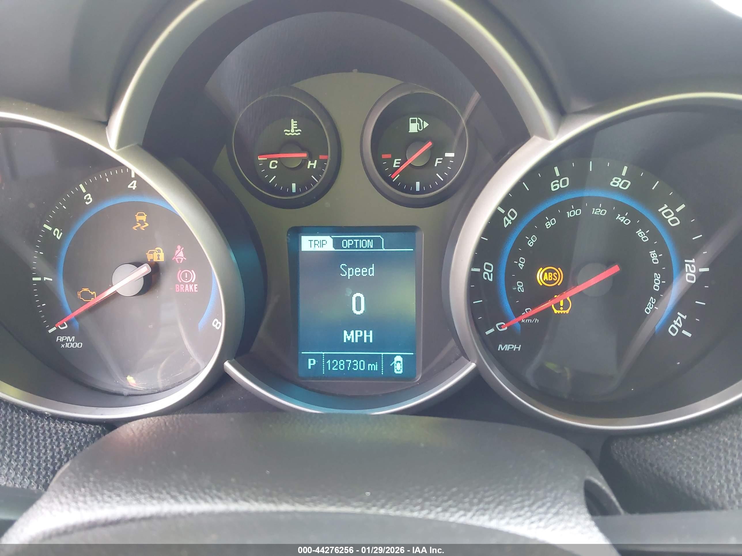 CHEVROLET CRUZE image 7