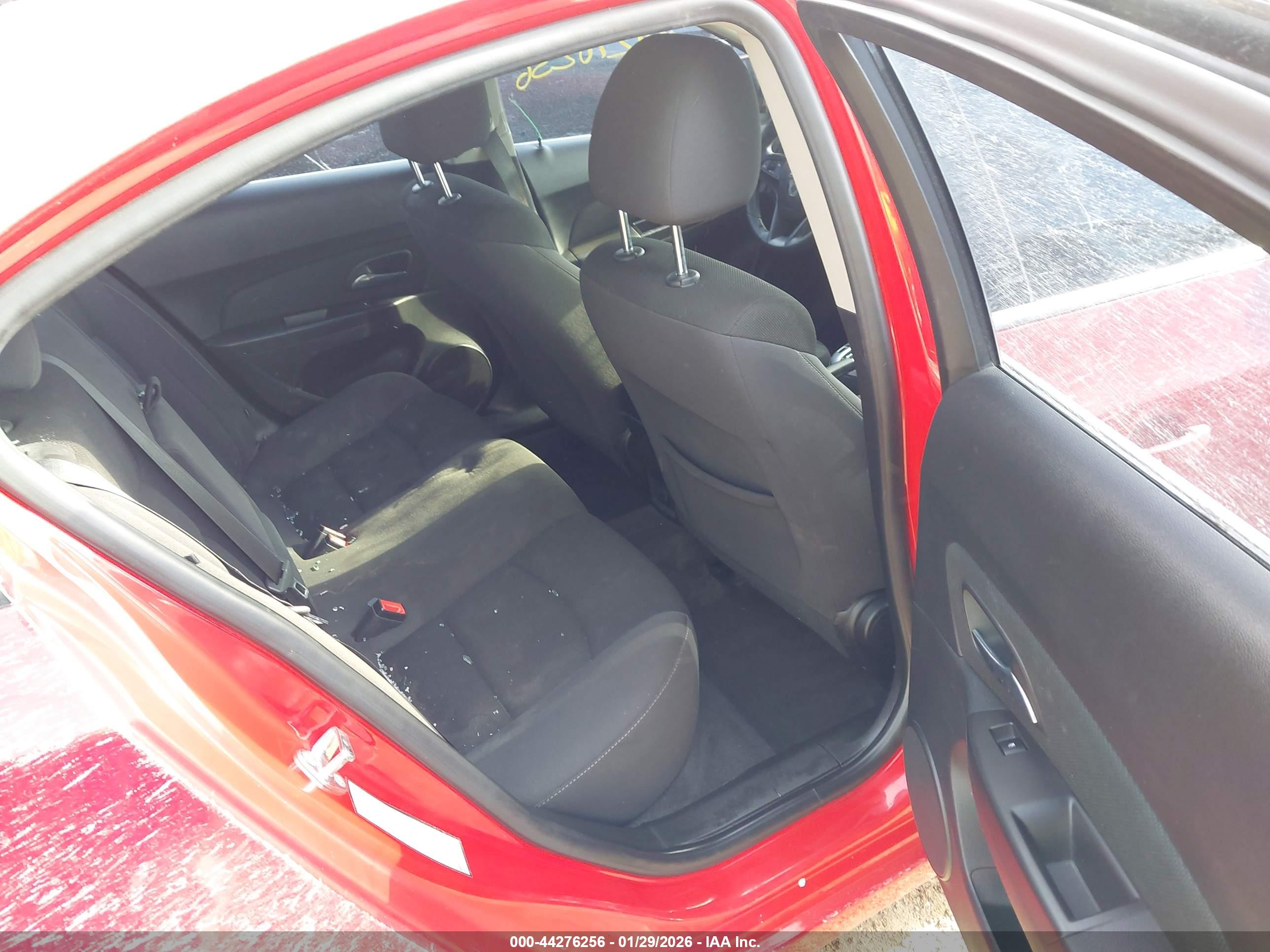CHEVROLET CRUZE image 8