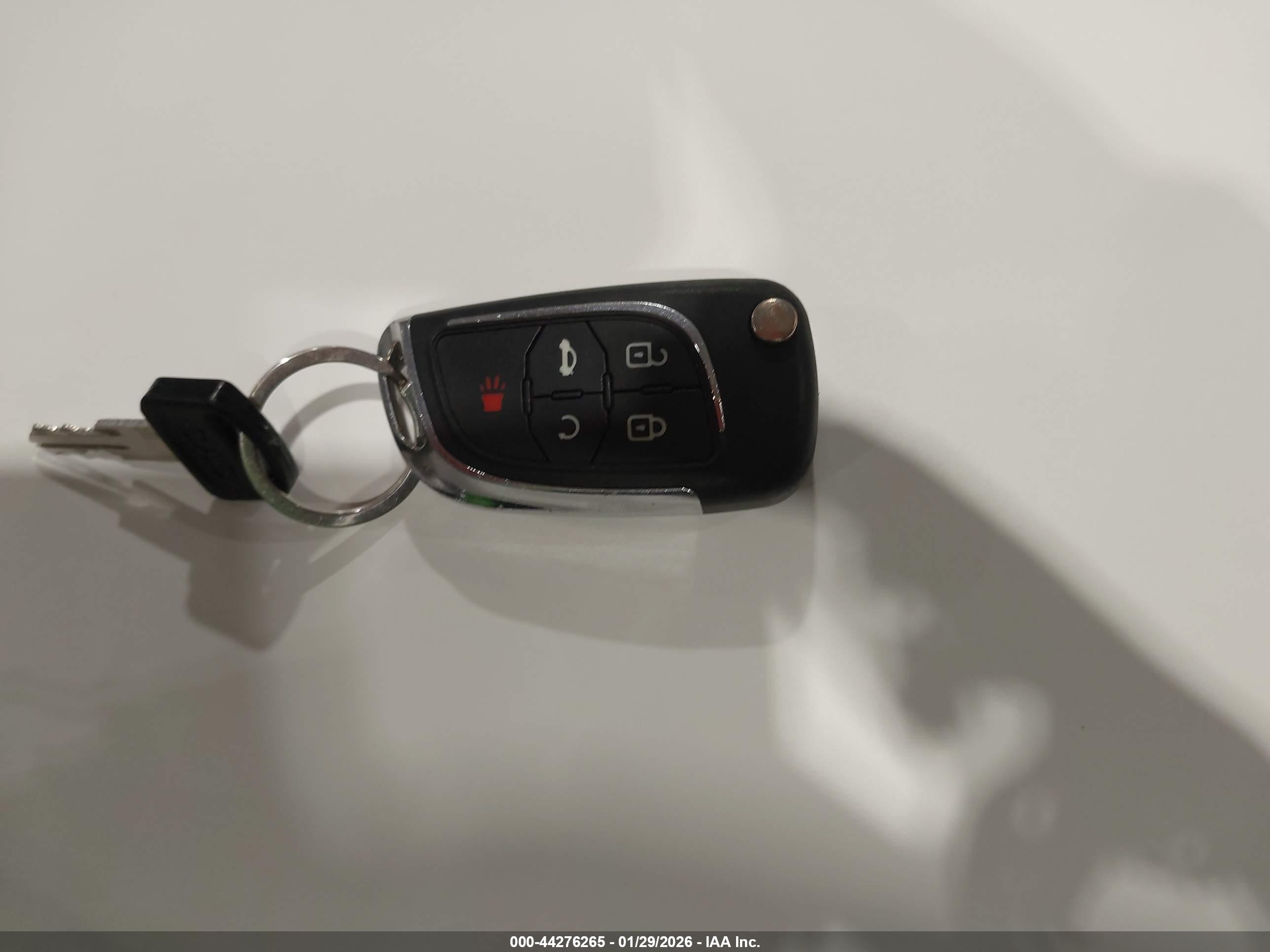 CHEVROLET CRUZE image 11