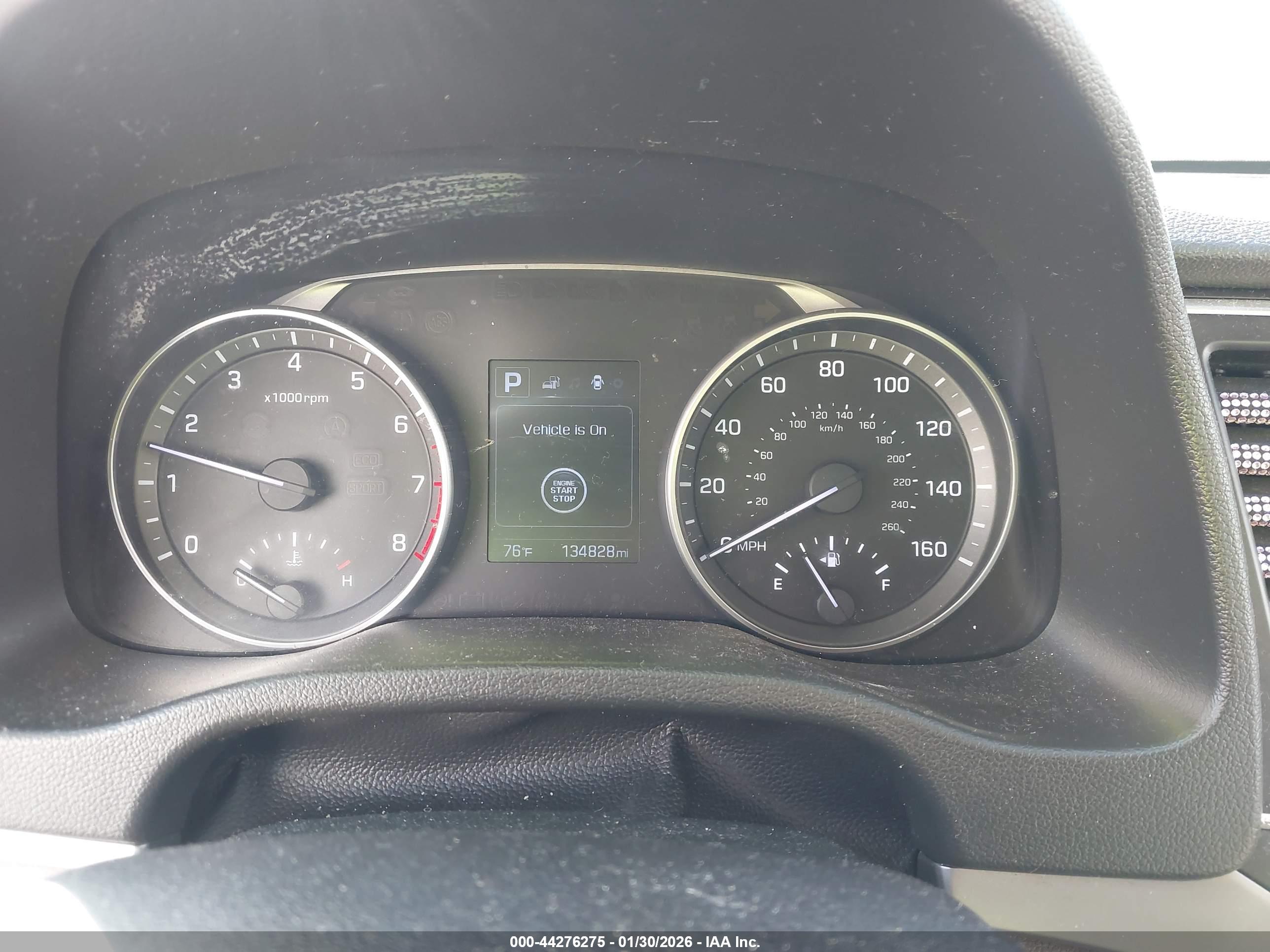 HYUNDAI ELANTRA image 7