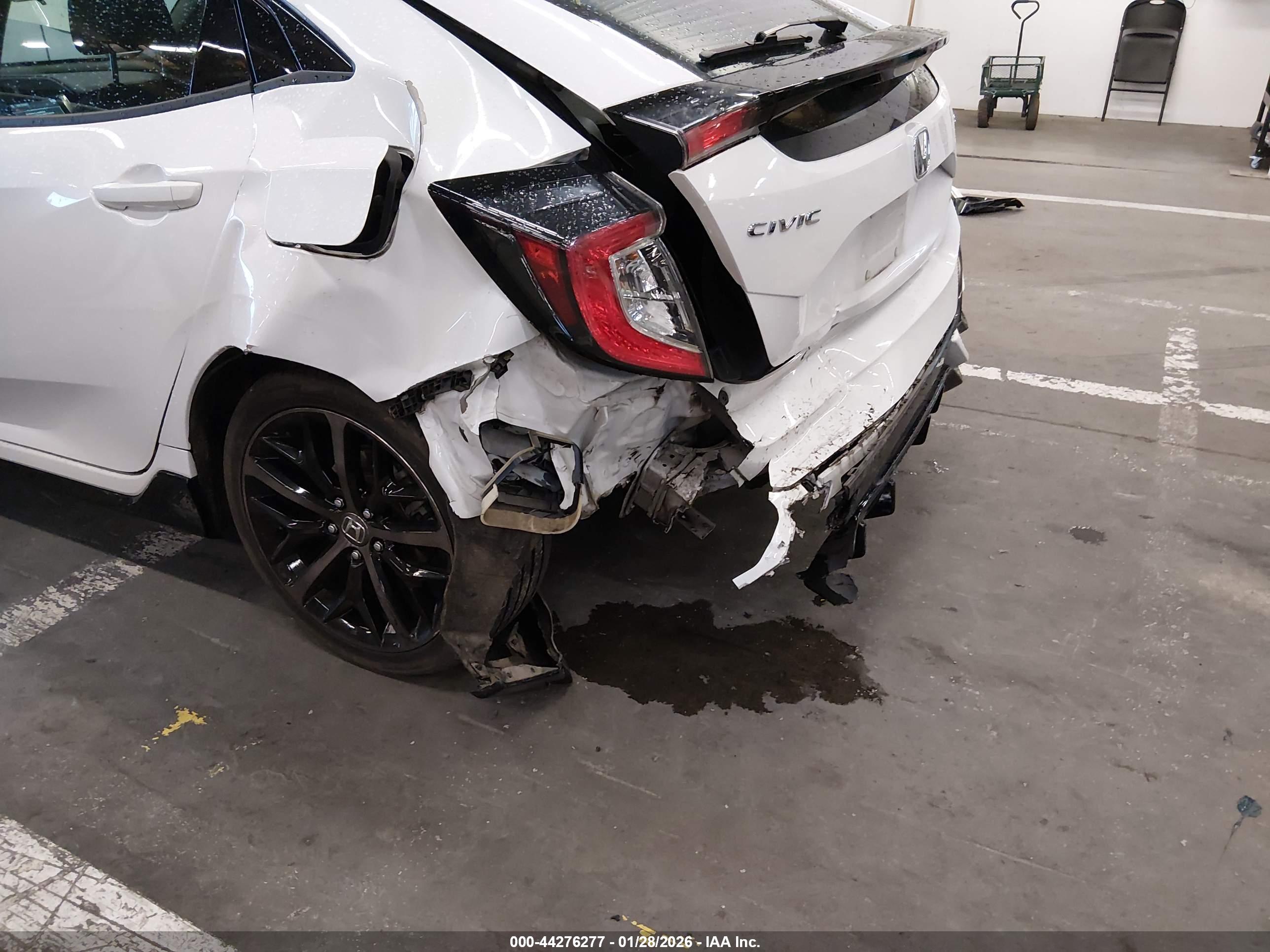 HONDA CIVIC image 6
