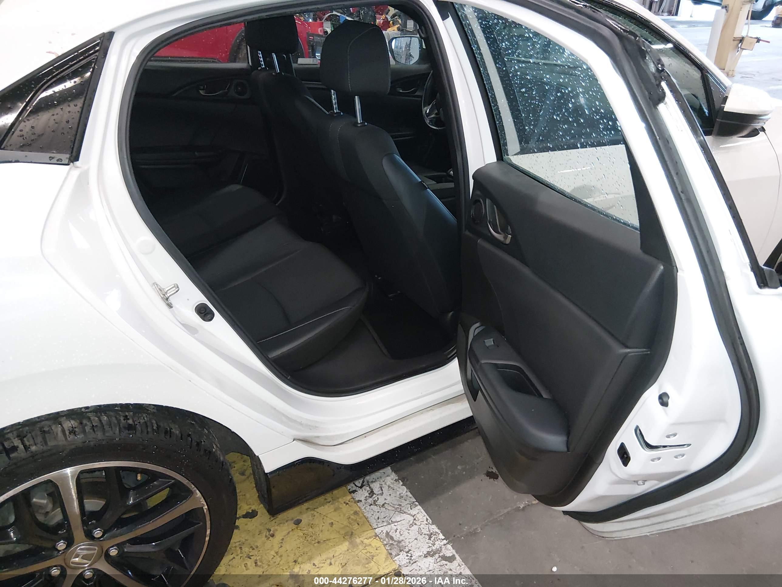 HONDA CIVIC image 8