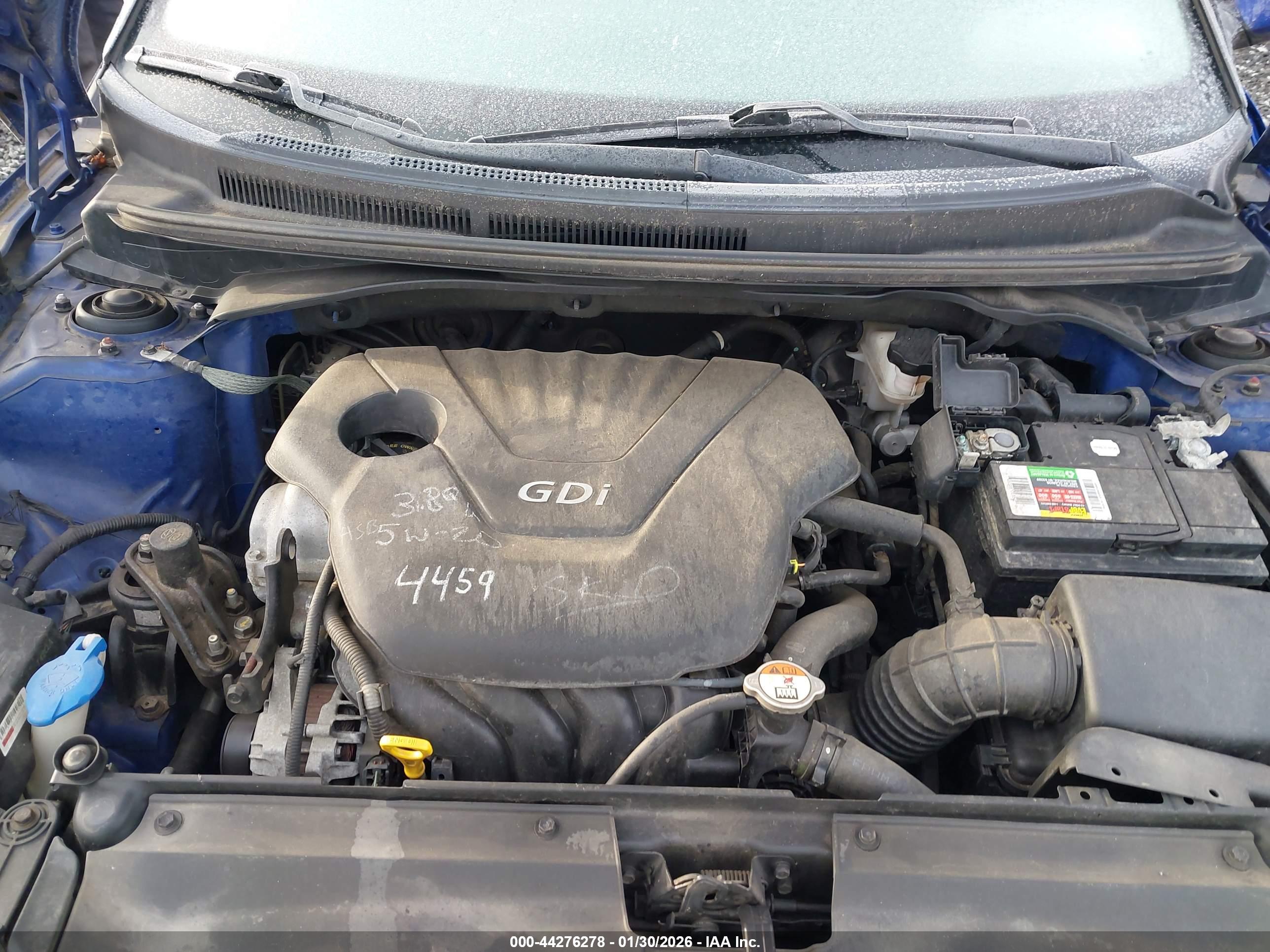 HYUNDAI VELOSTER image 10