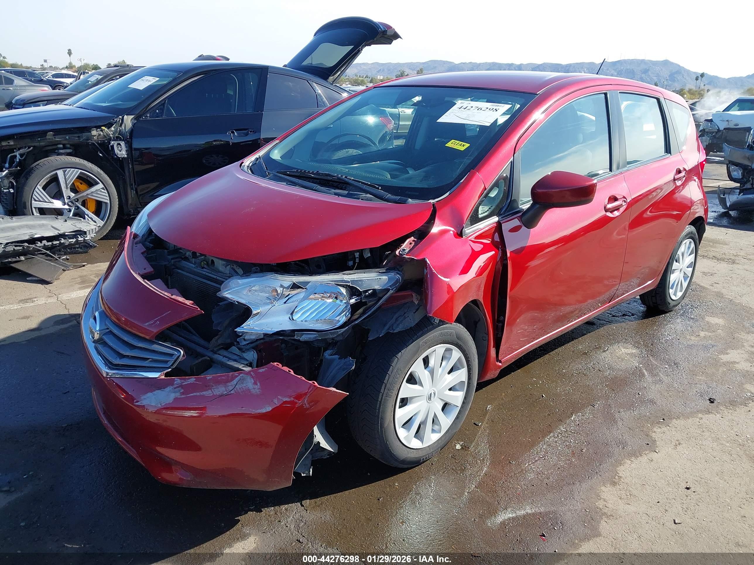 NISSAN VERSA image 6