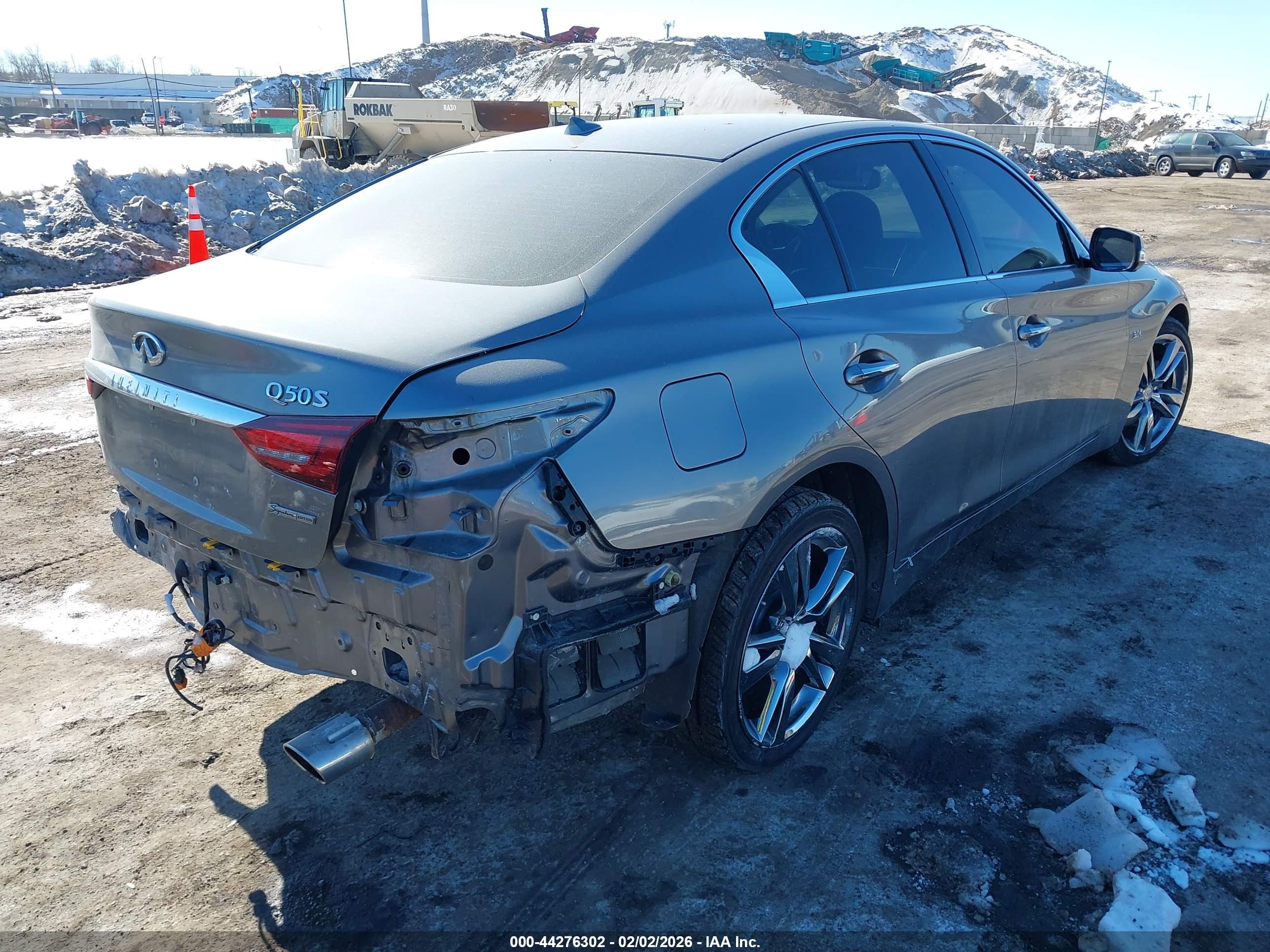 INFINITI Q50 image 4