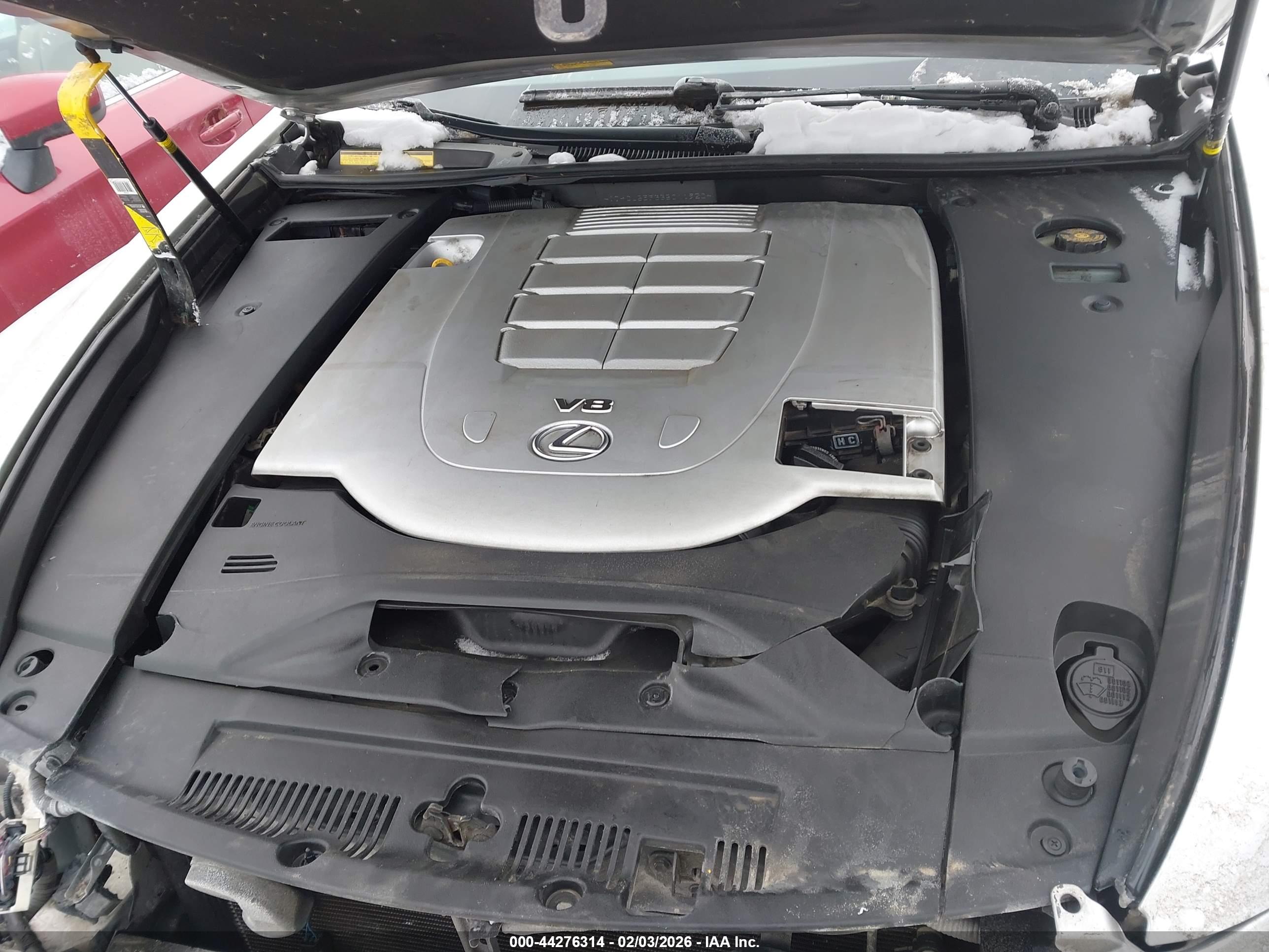 LEXUS LS image 10