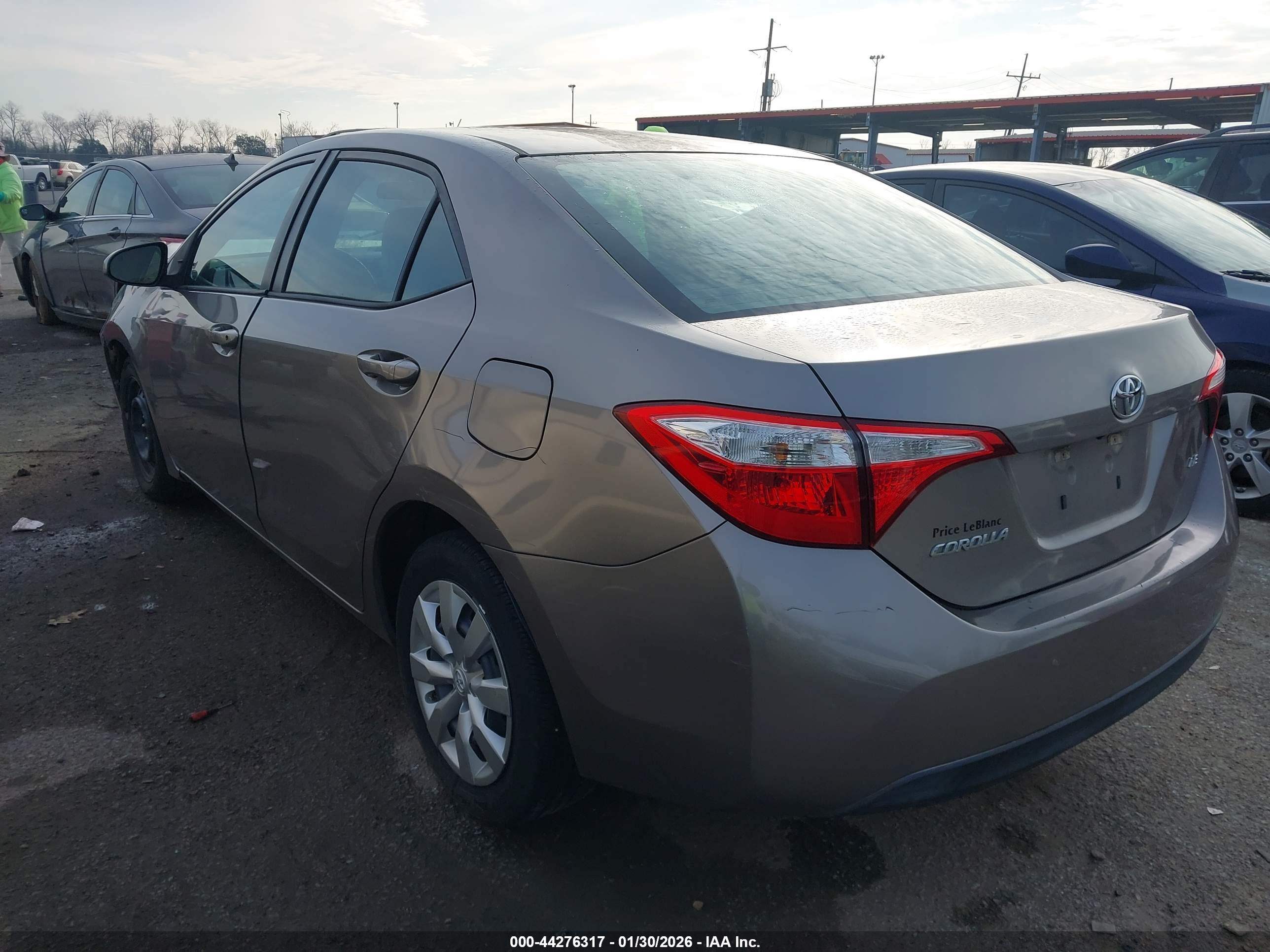 TOYOTA COROLLA image 3