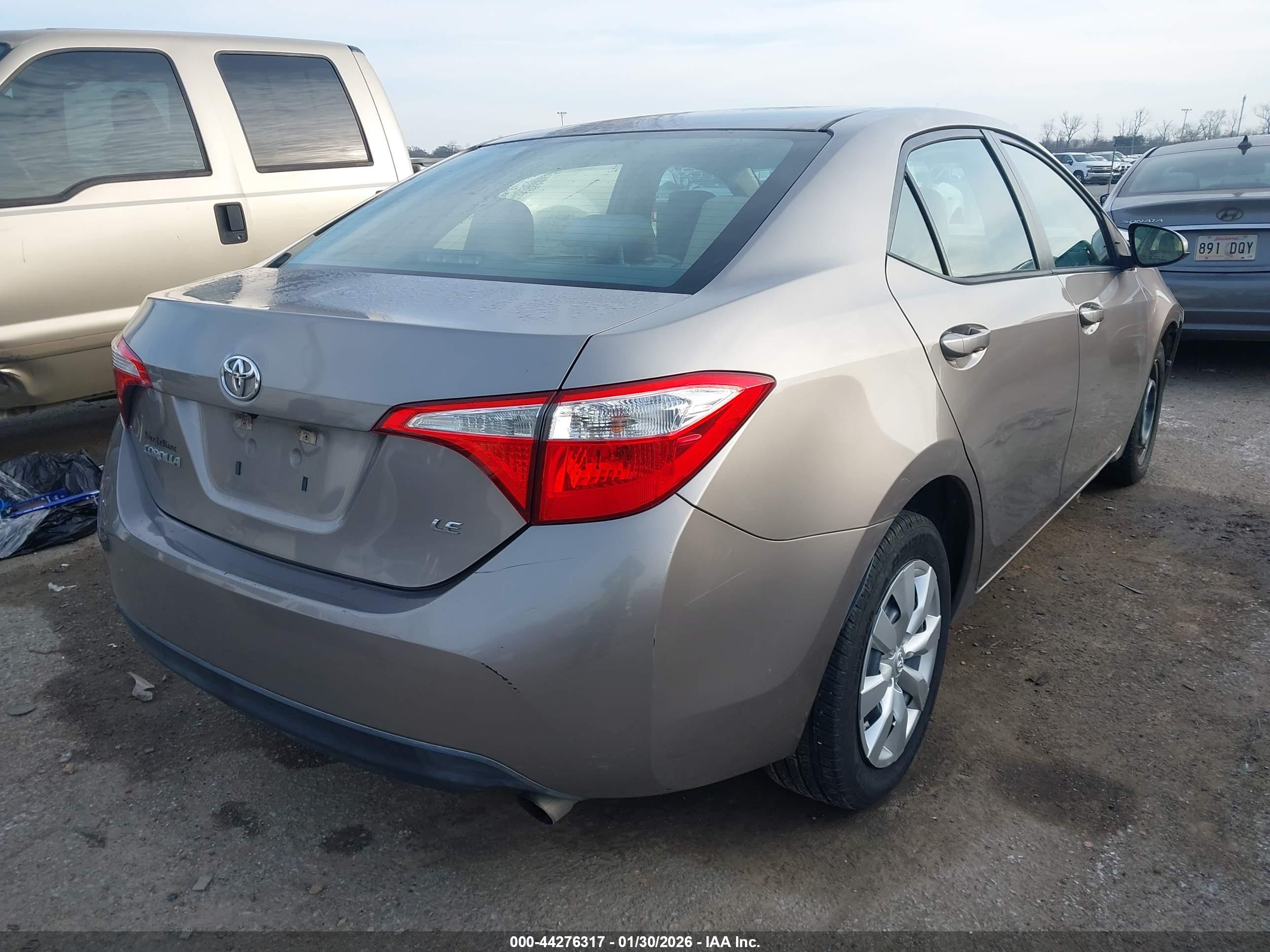 TOYOTA COROLLA image 4