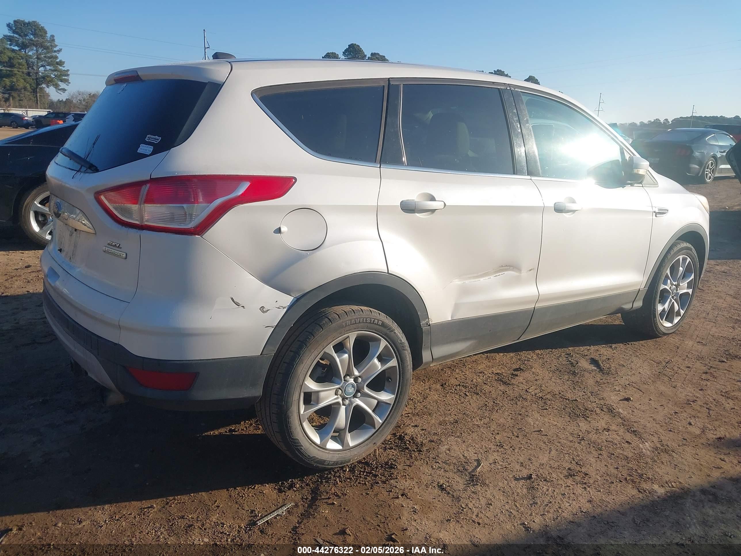 FORD ESCAPE image 4