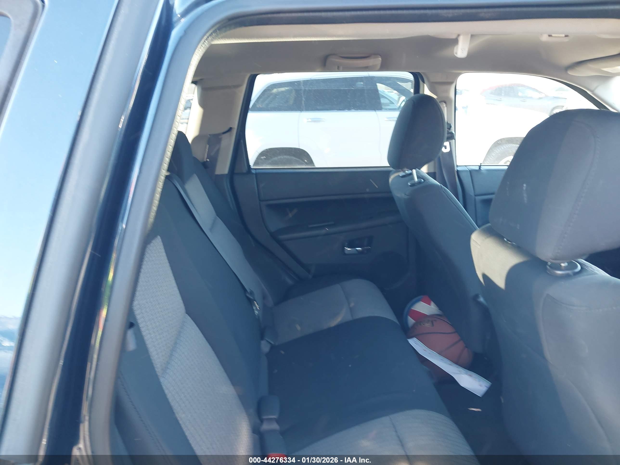 JEEP GRAND image 8
