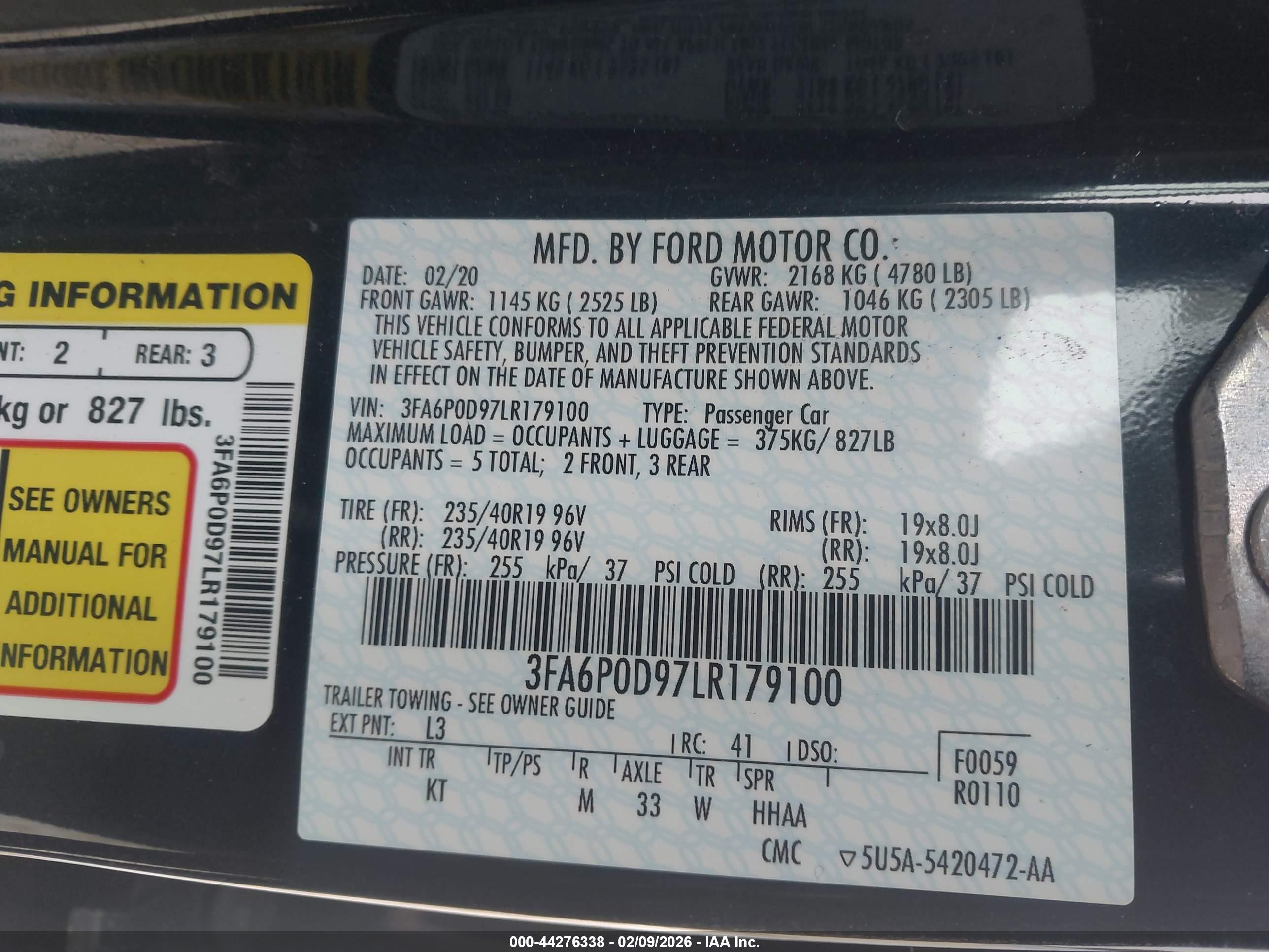 FORD FUSION image 9