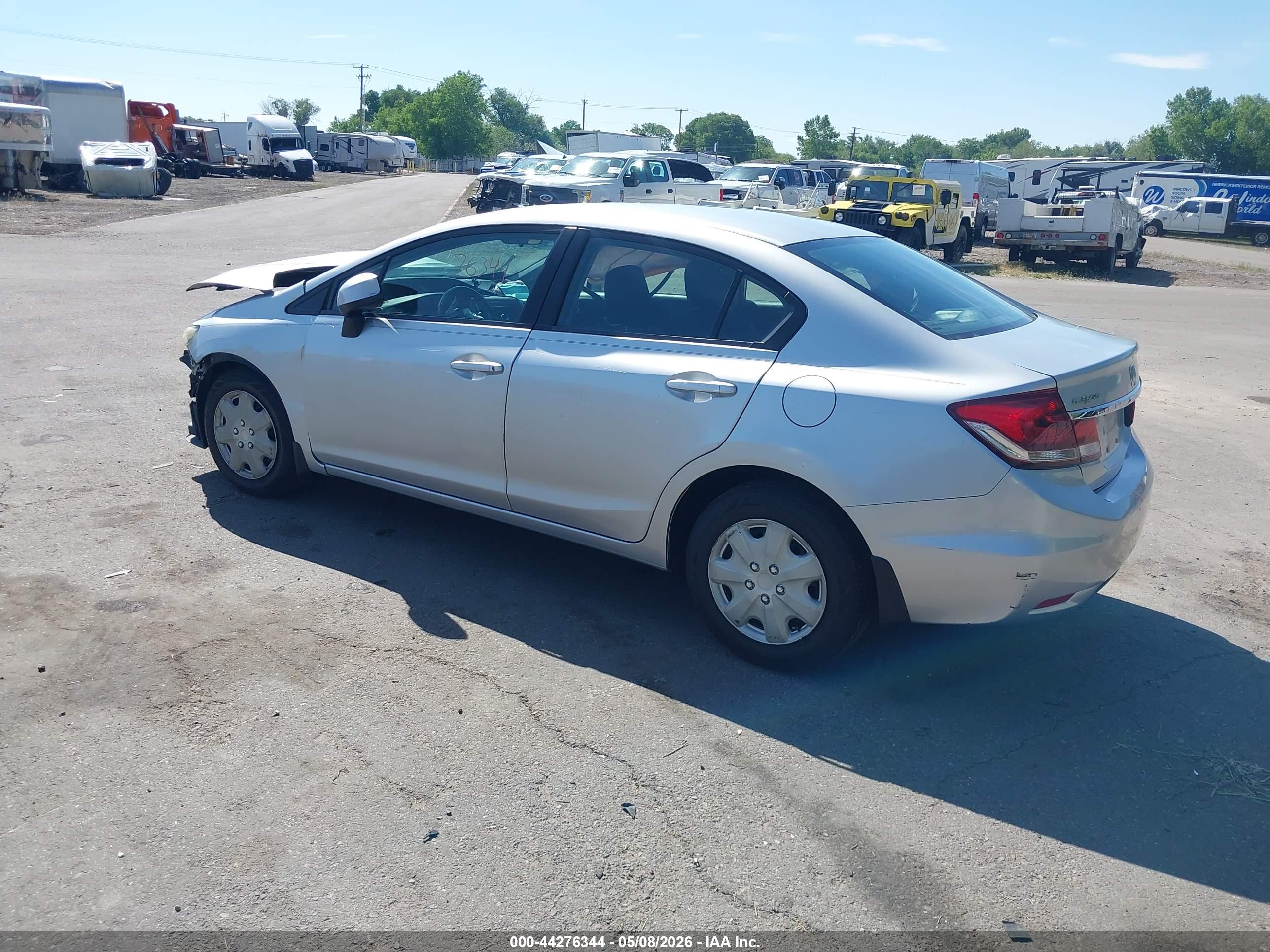 HONDA CIVIC image 3