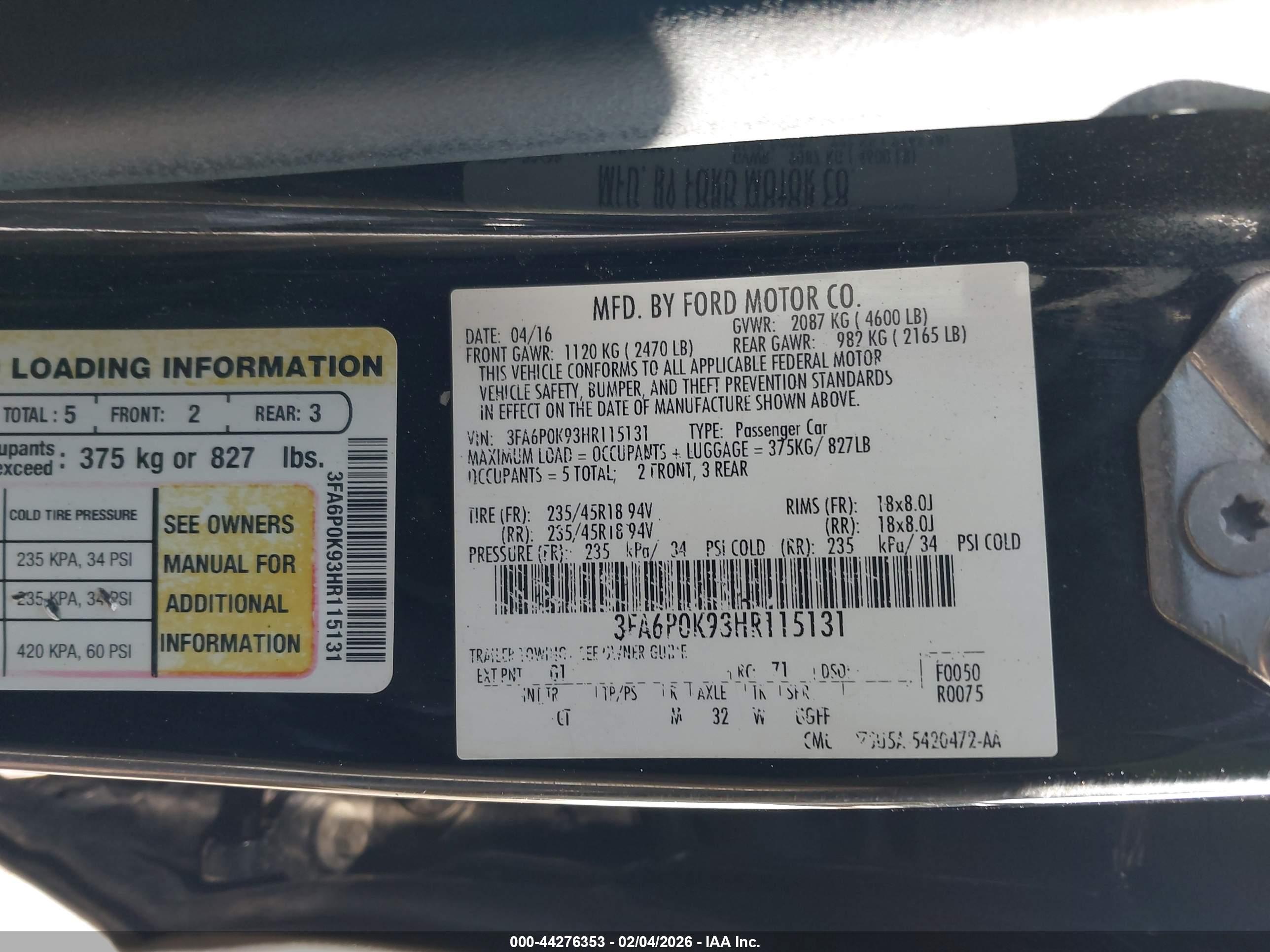 FORD FUSION image 9