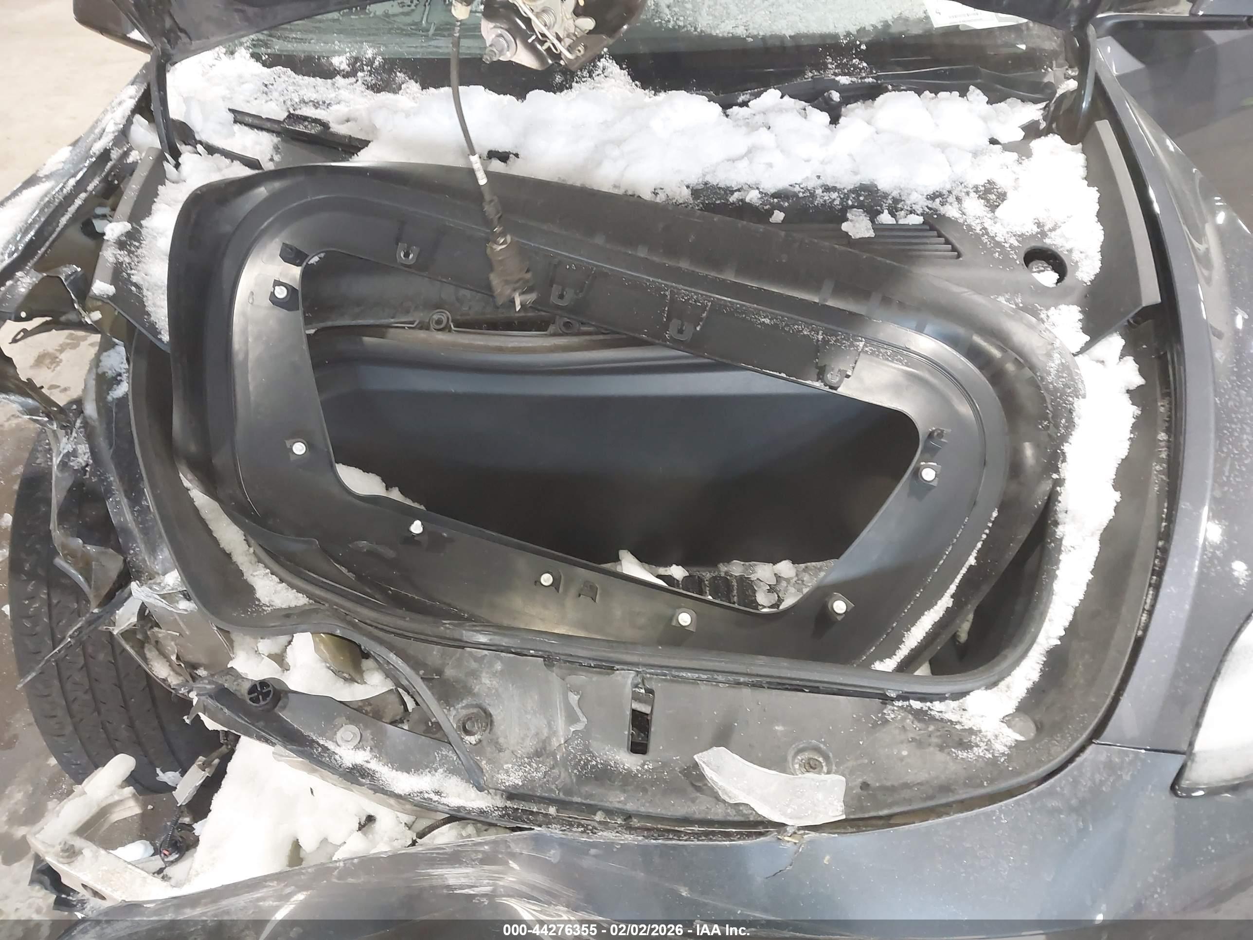TESLA MODEL image 10