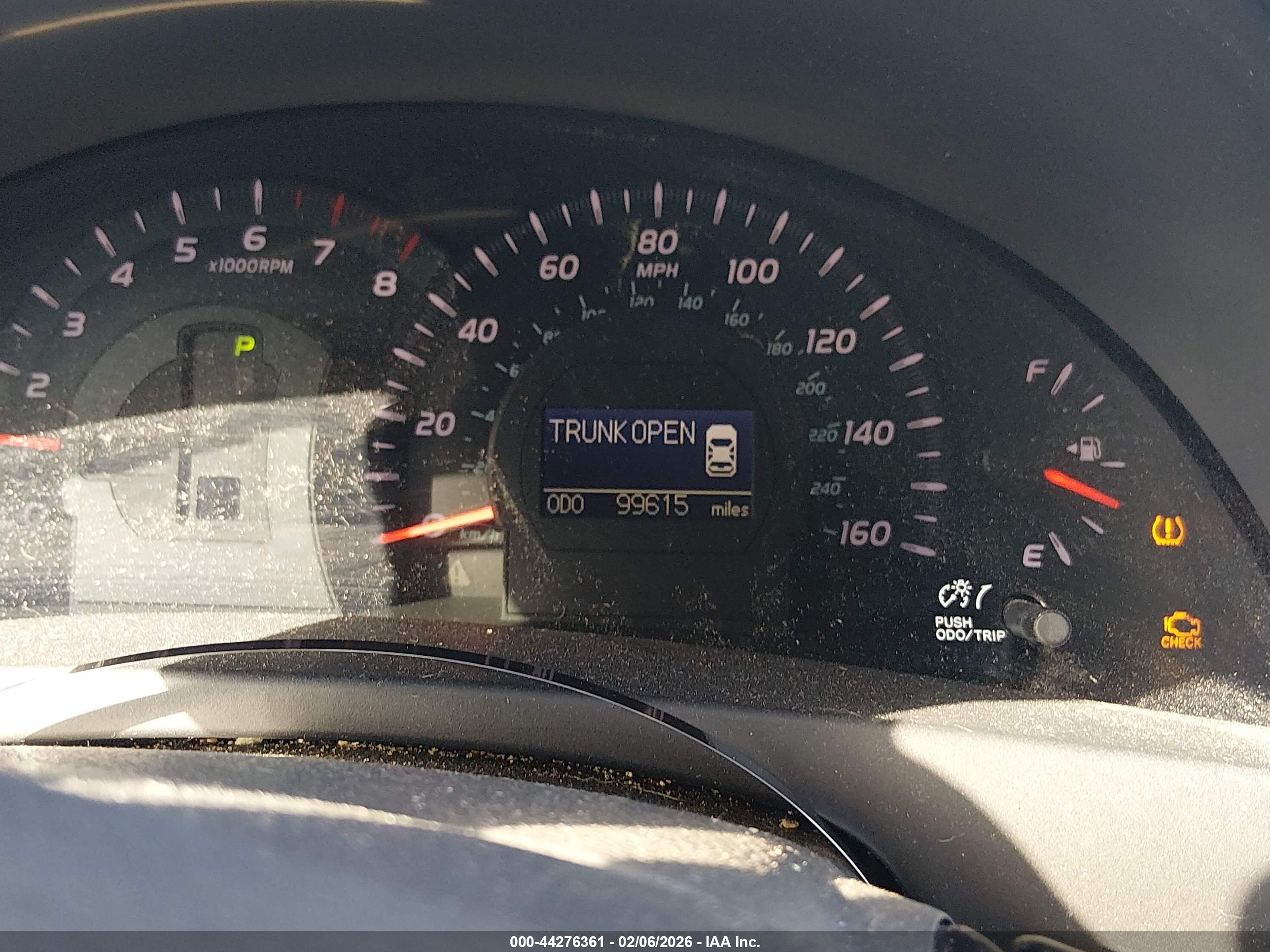 TOYOTA CAMRY image 7