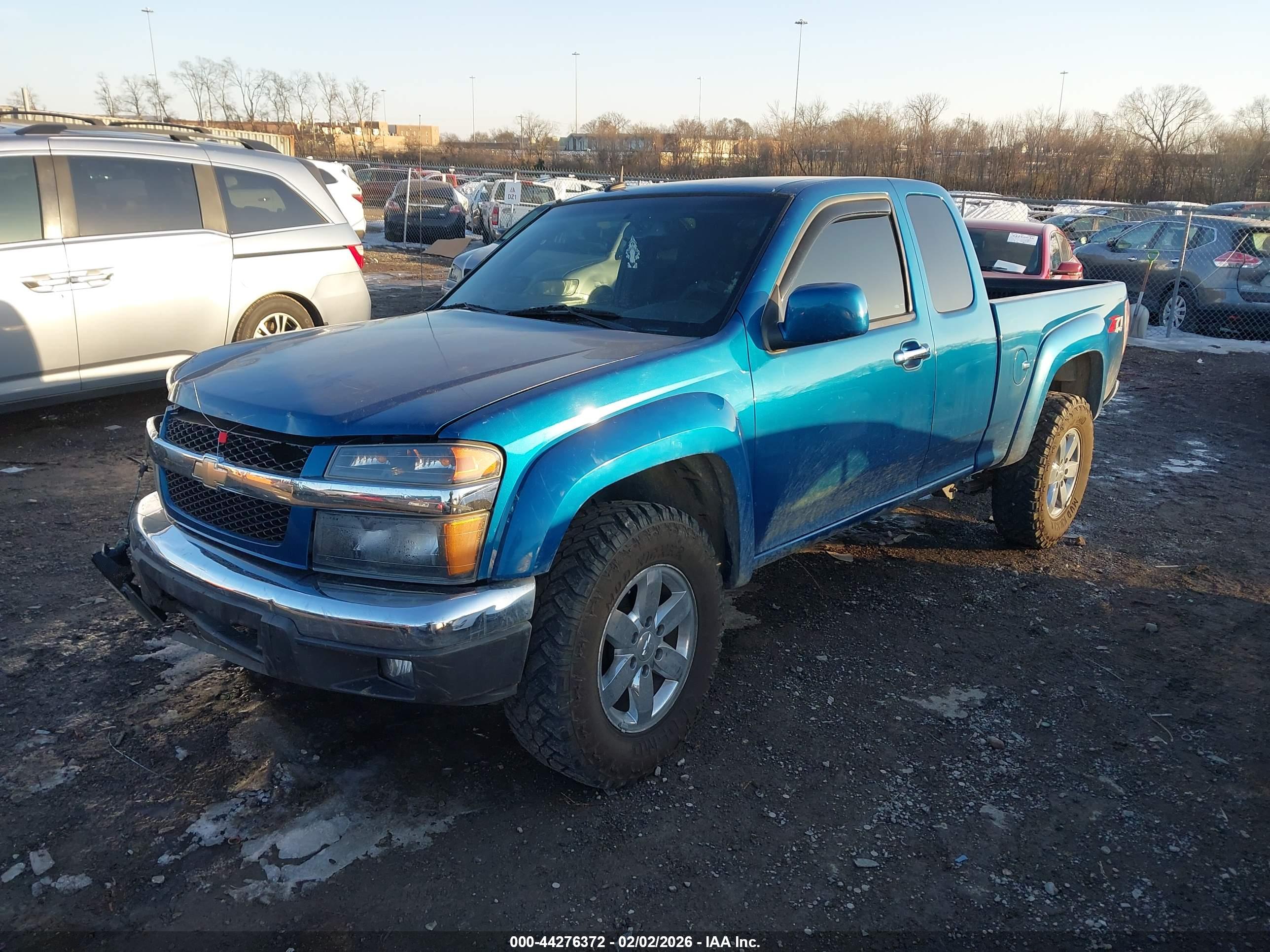 CHEVROLET COLORADO image 2