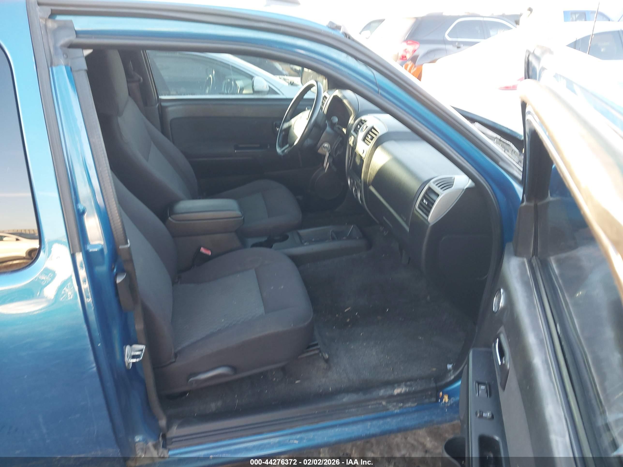 CHEVROLET COLORADO image 5