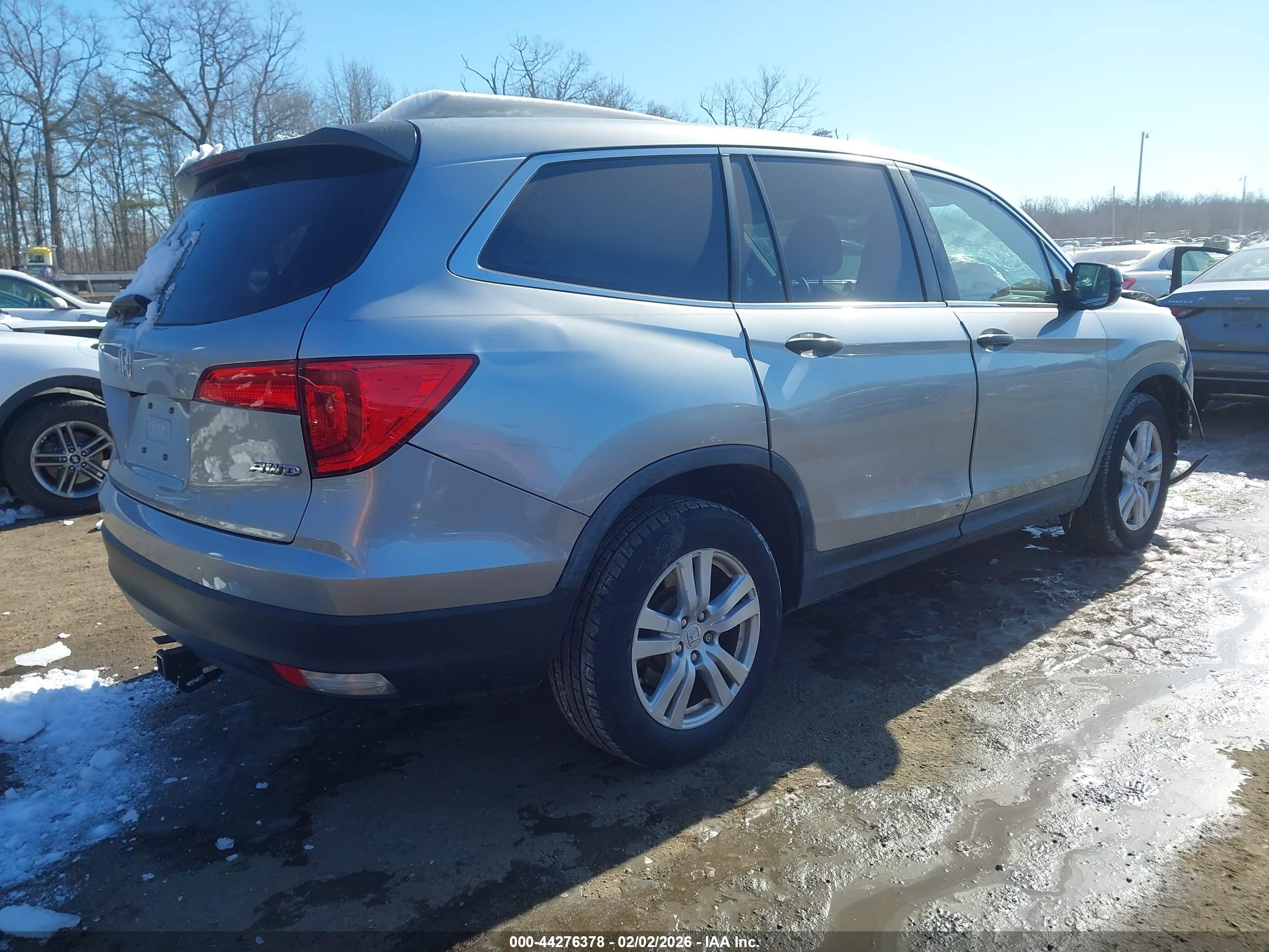 HONDA PILOT image 4