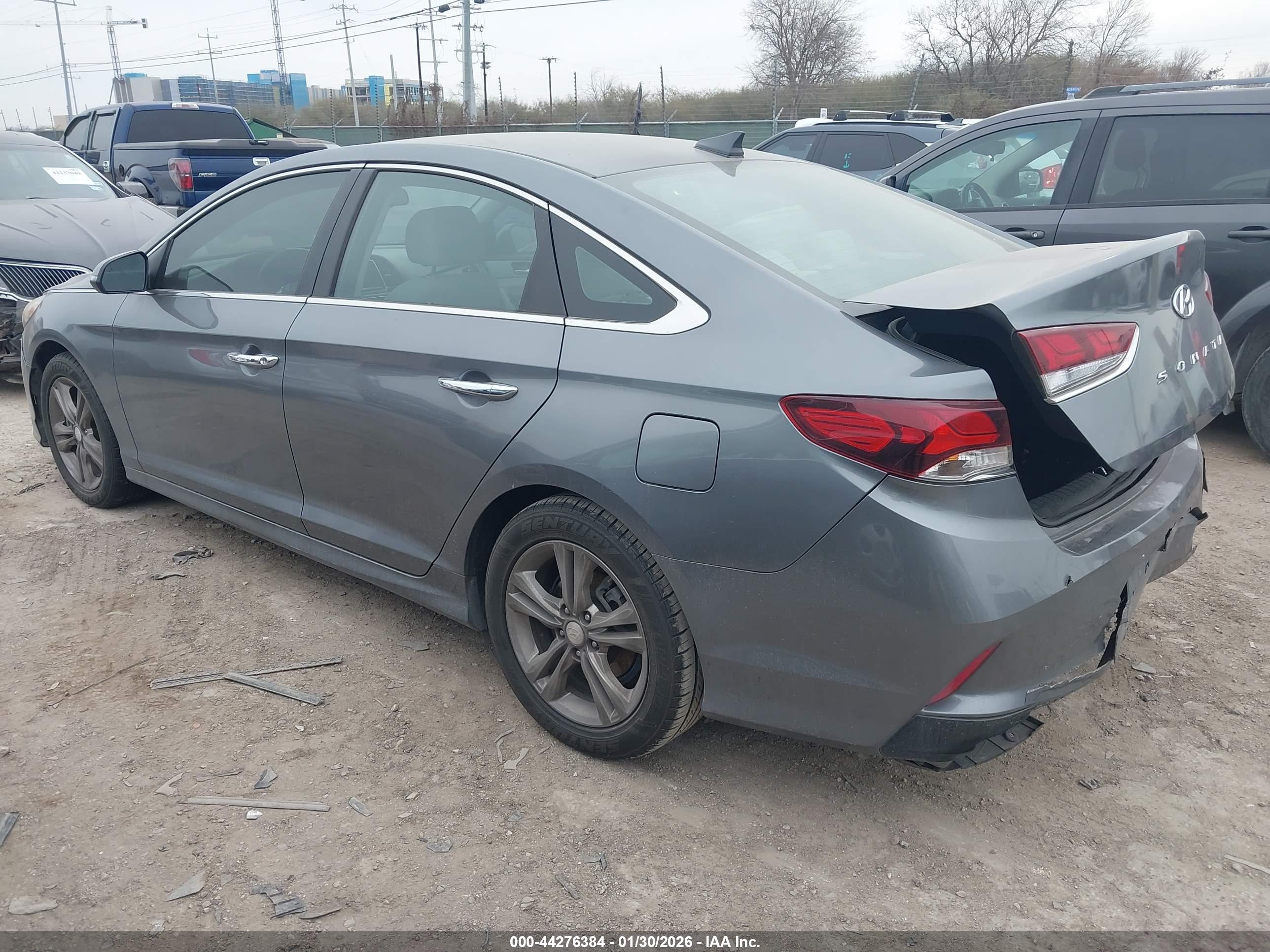HYUNDAI SONATA image 3