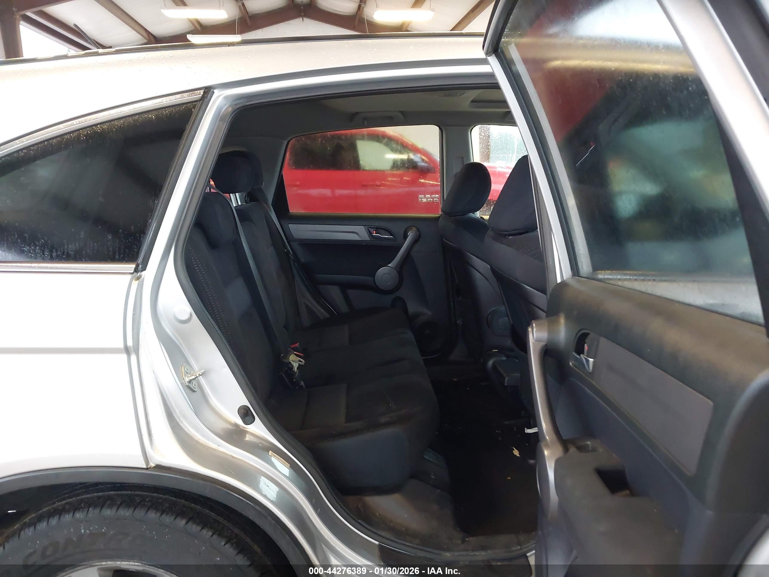HONDA CR-V image 8