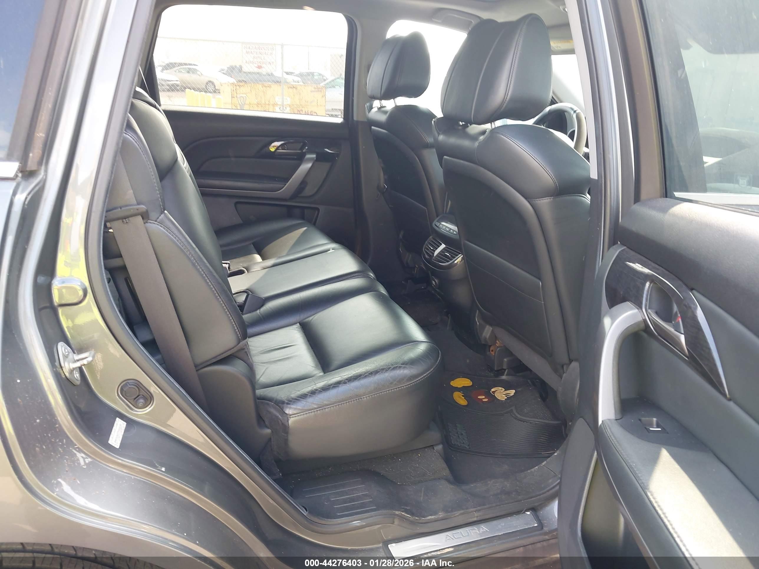 ACURA MDX image 8
