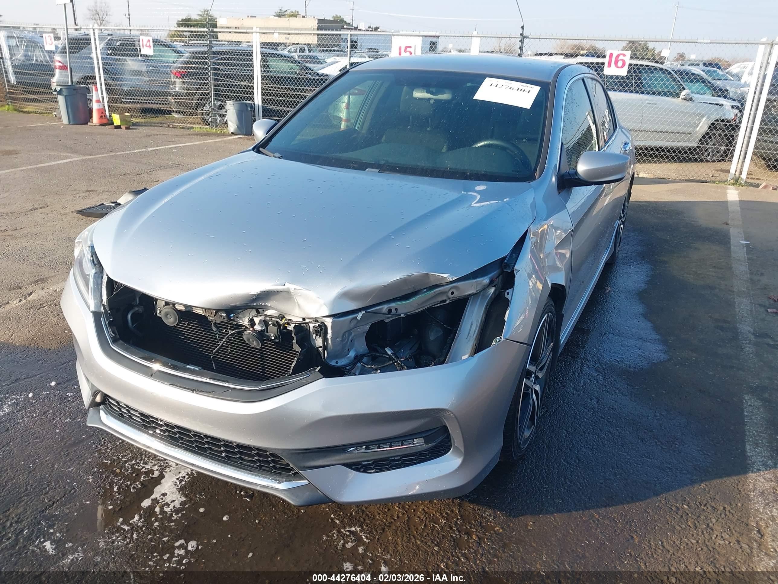 HONDA ACCORD image 2