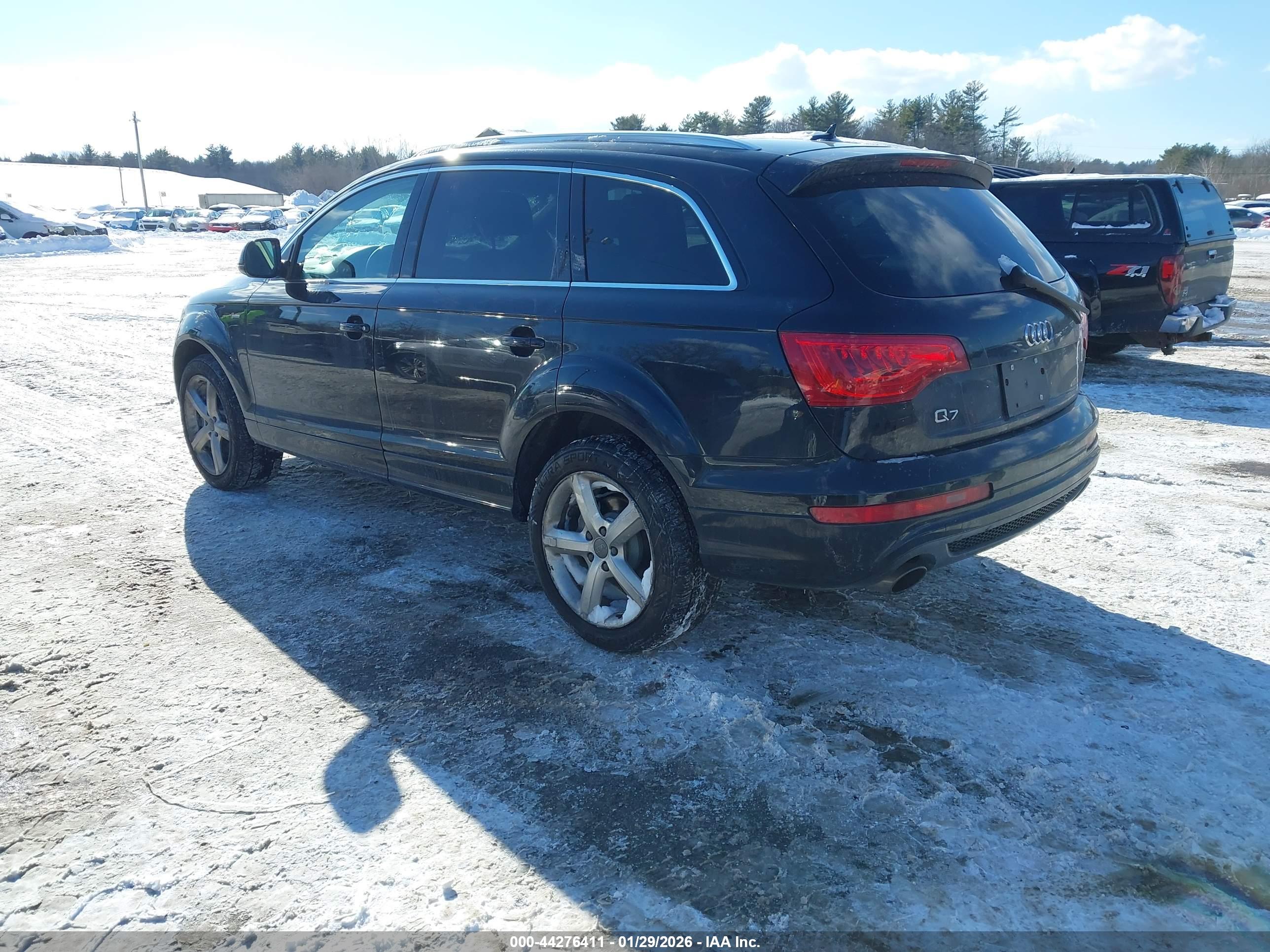 AUDI Q7 image 3