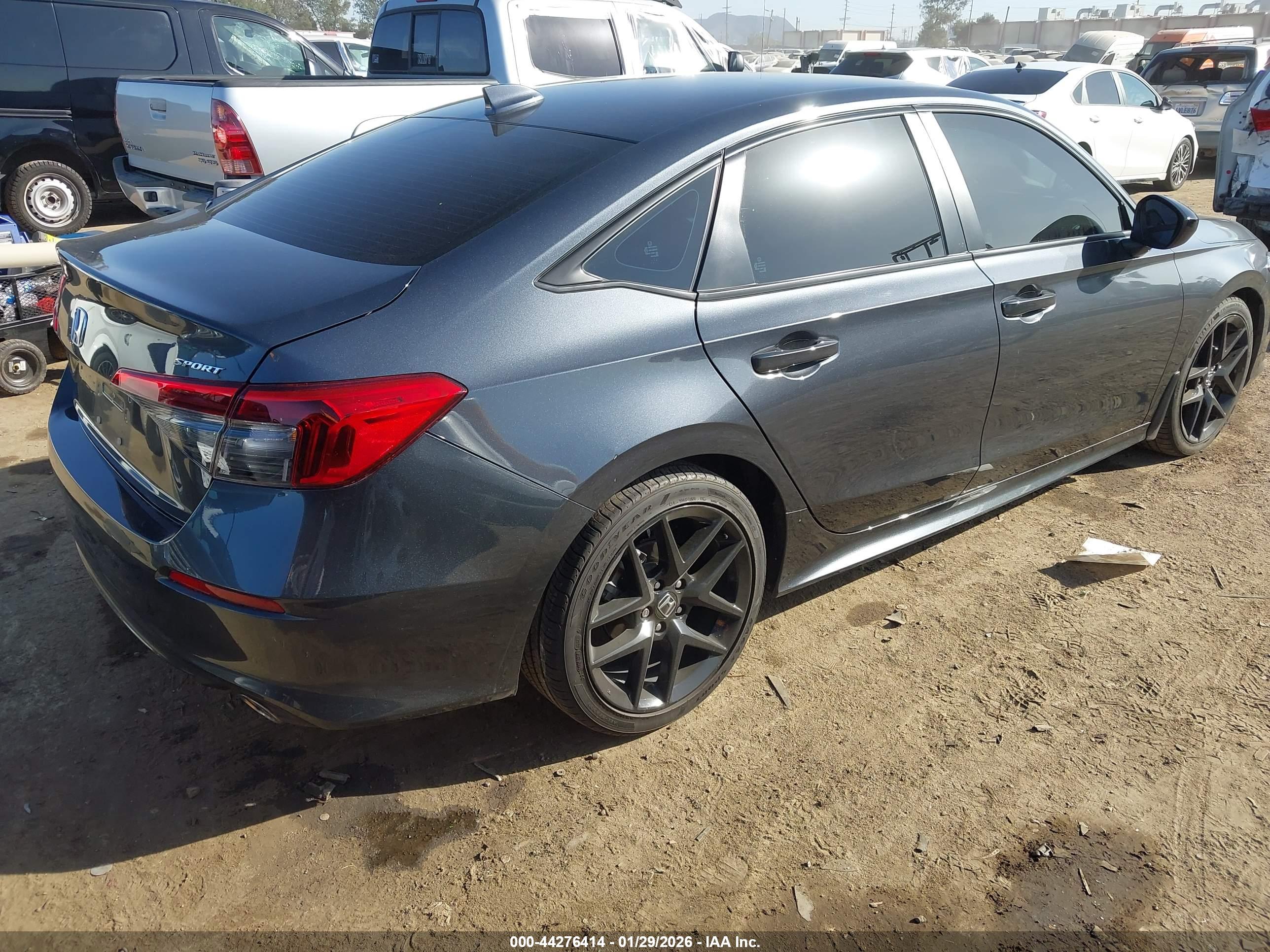 HONDA CIVIC image 4
