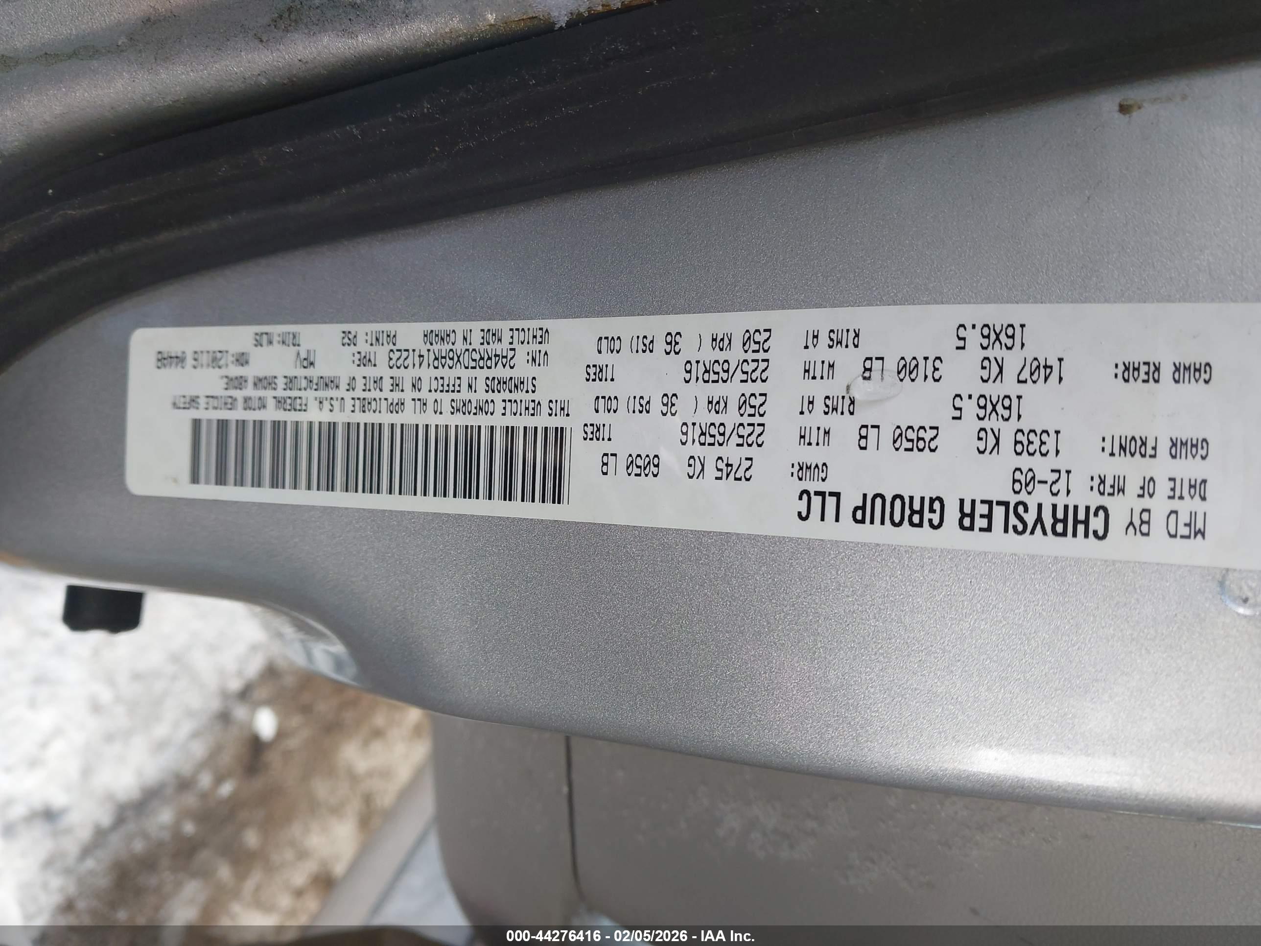 CHRYSLER TOWN image 9