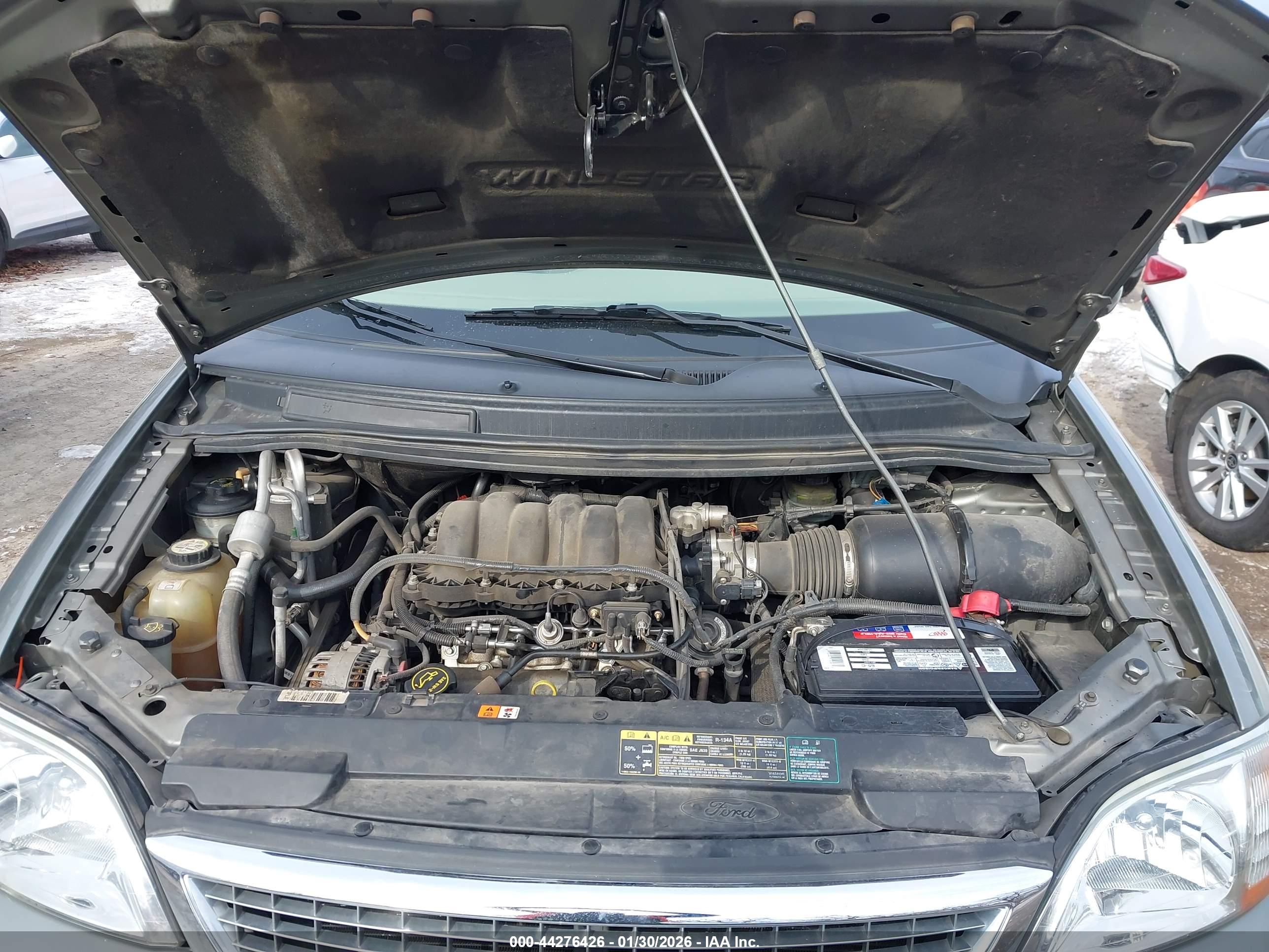 FORD WINDSTAR image 10