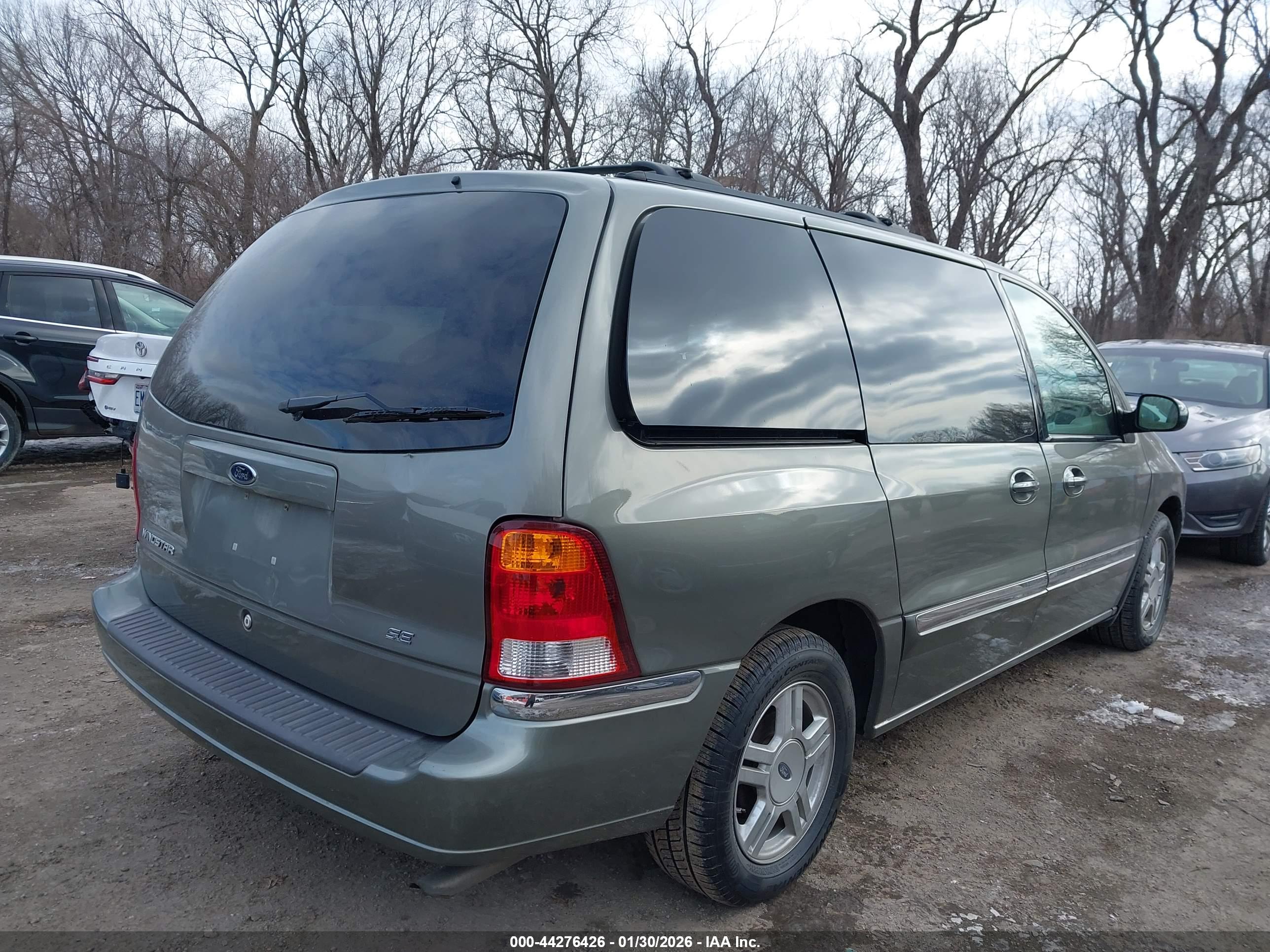 FORD WINDSTAR image 4