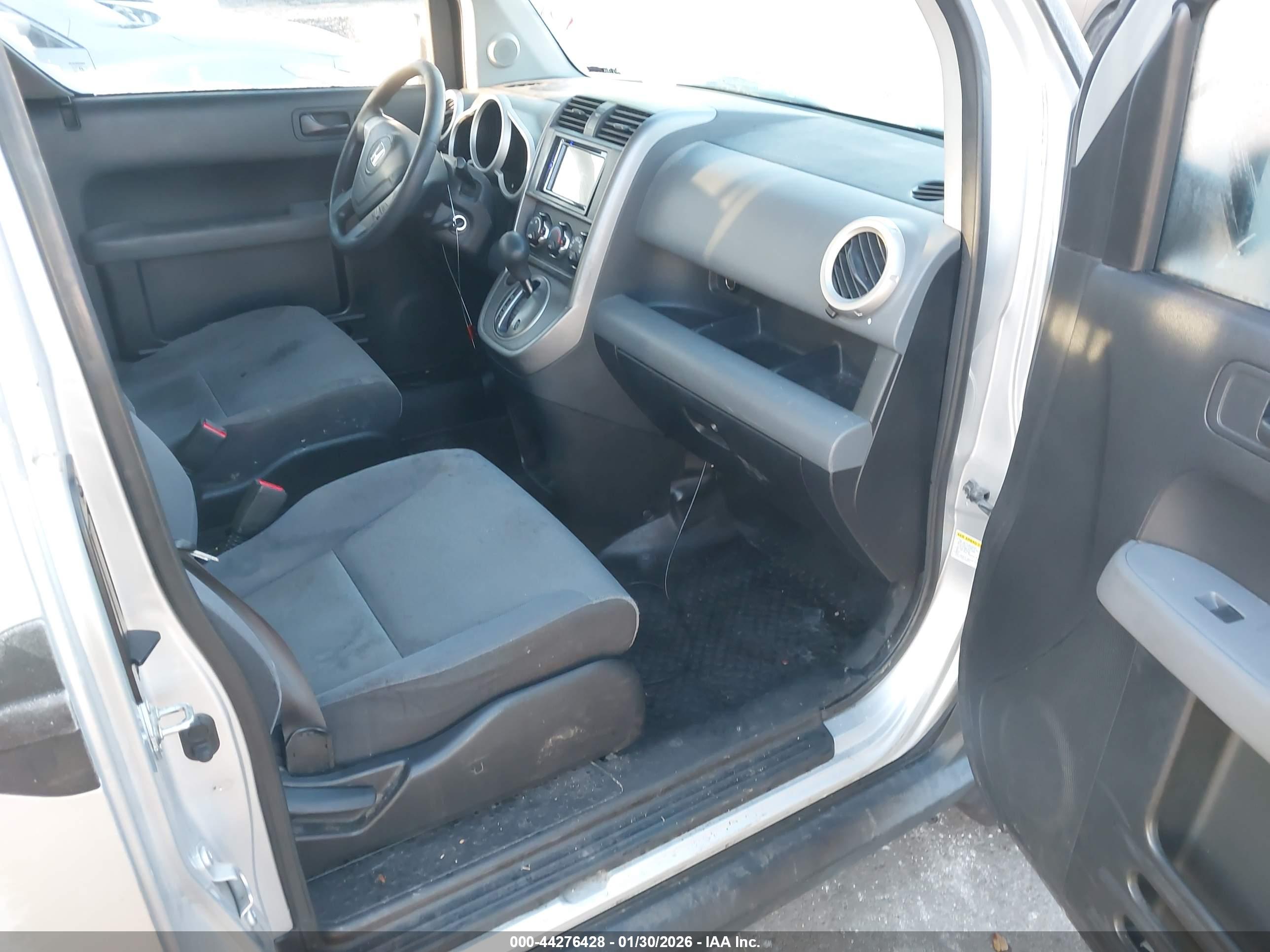 HONDA ELEMENT image 5