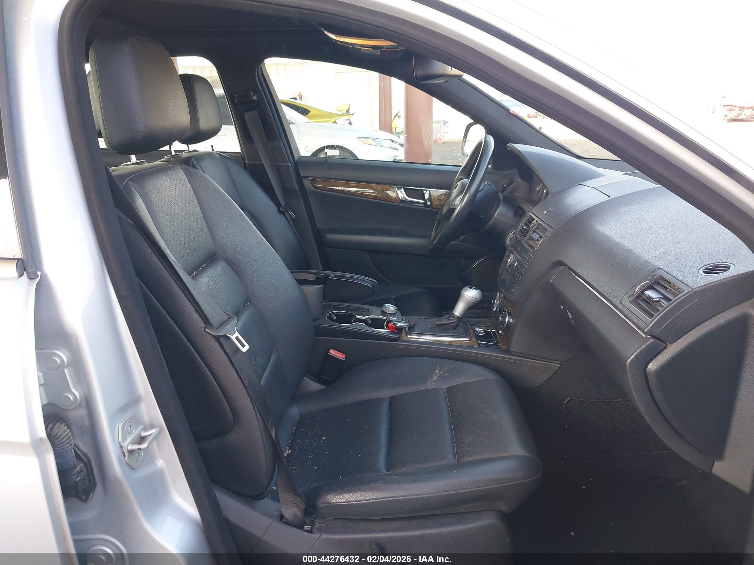 MERCEDES-BENZ C image 5