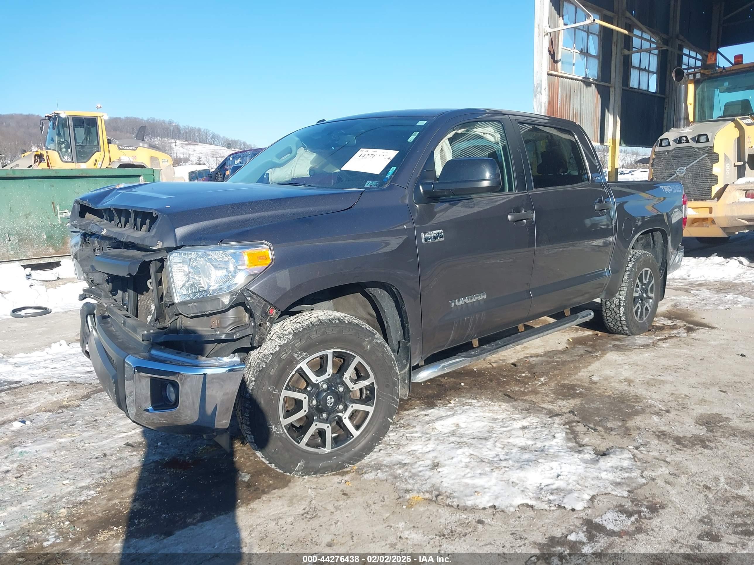 TOYOTA TUNDRA image 2