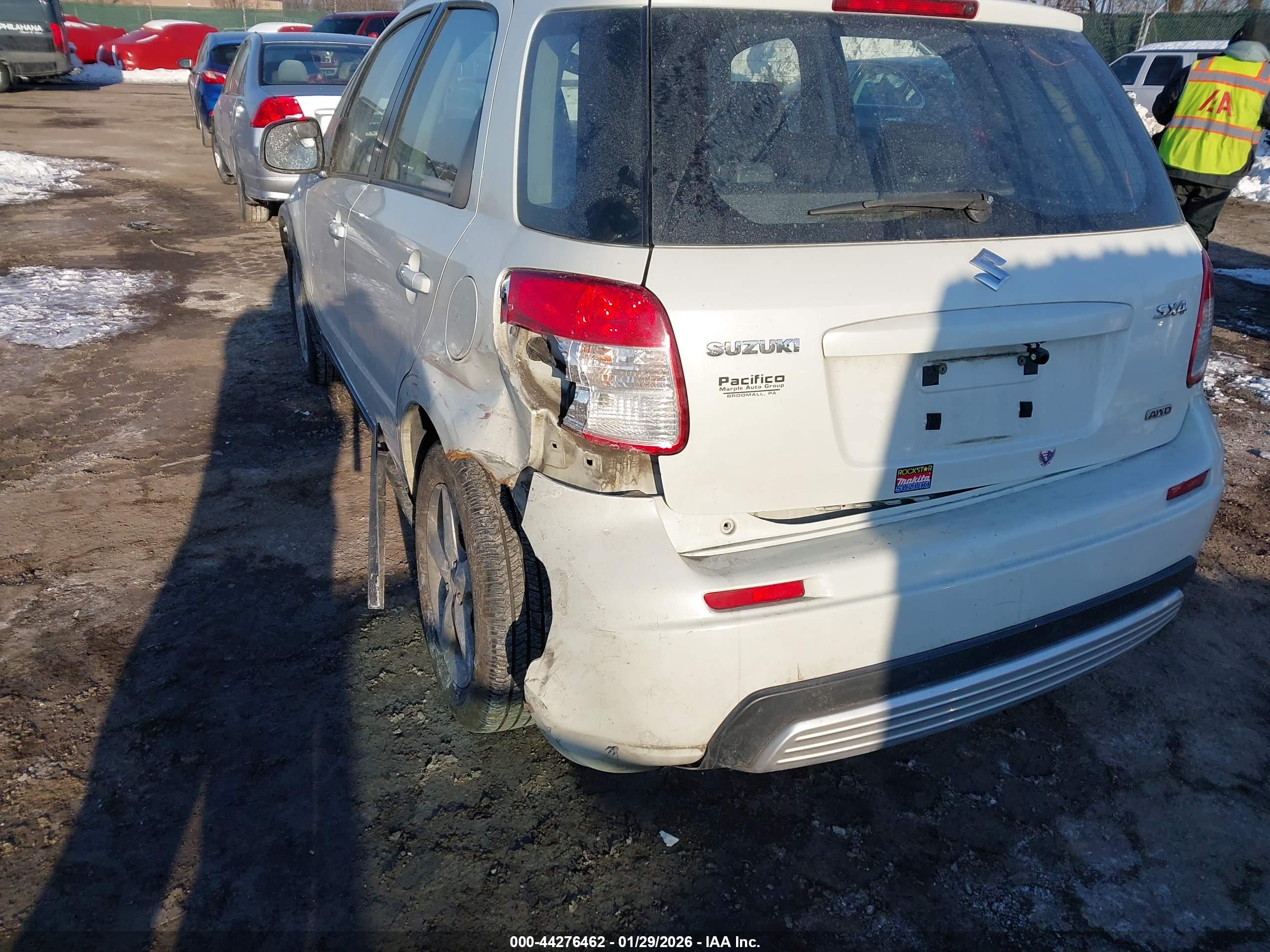 SUZUKI SX4 image 6