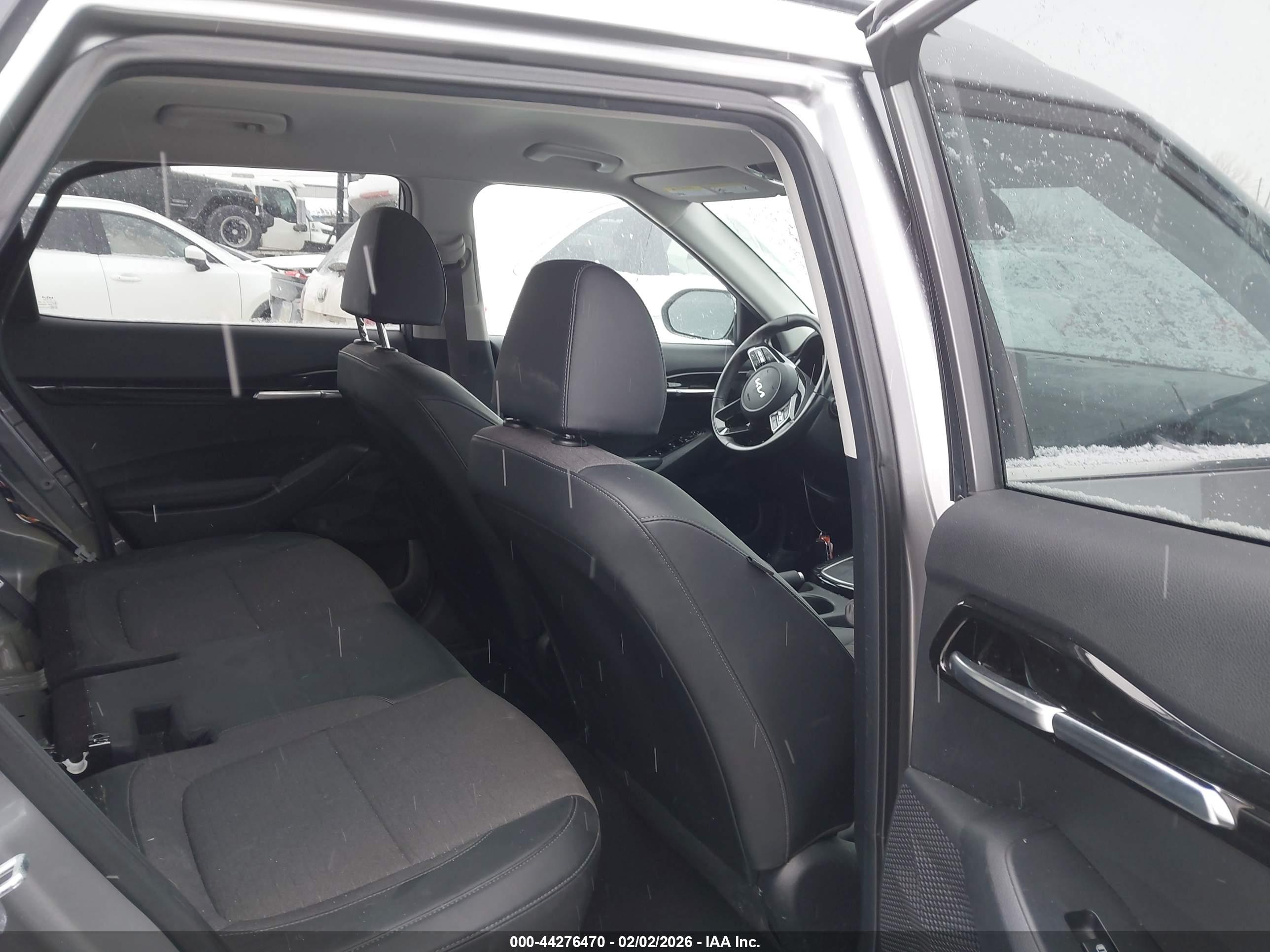 KIA SELTOS image 8