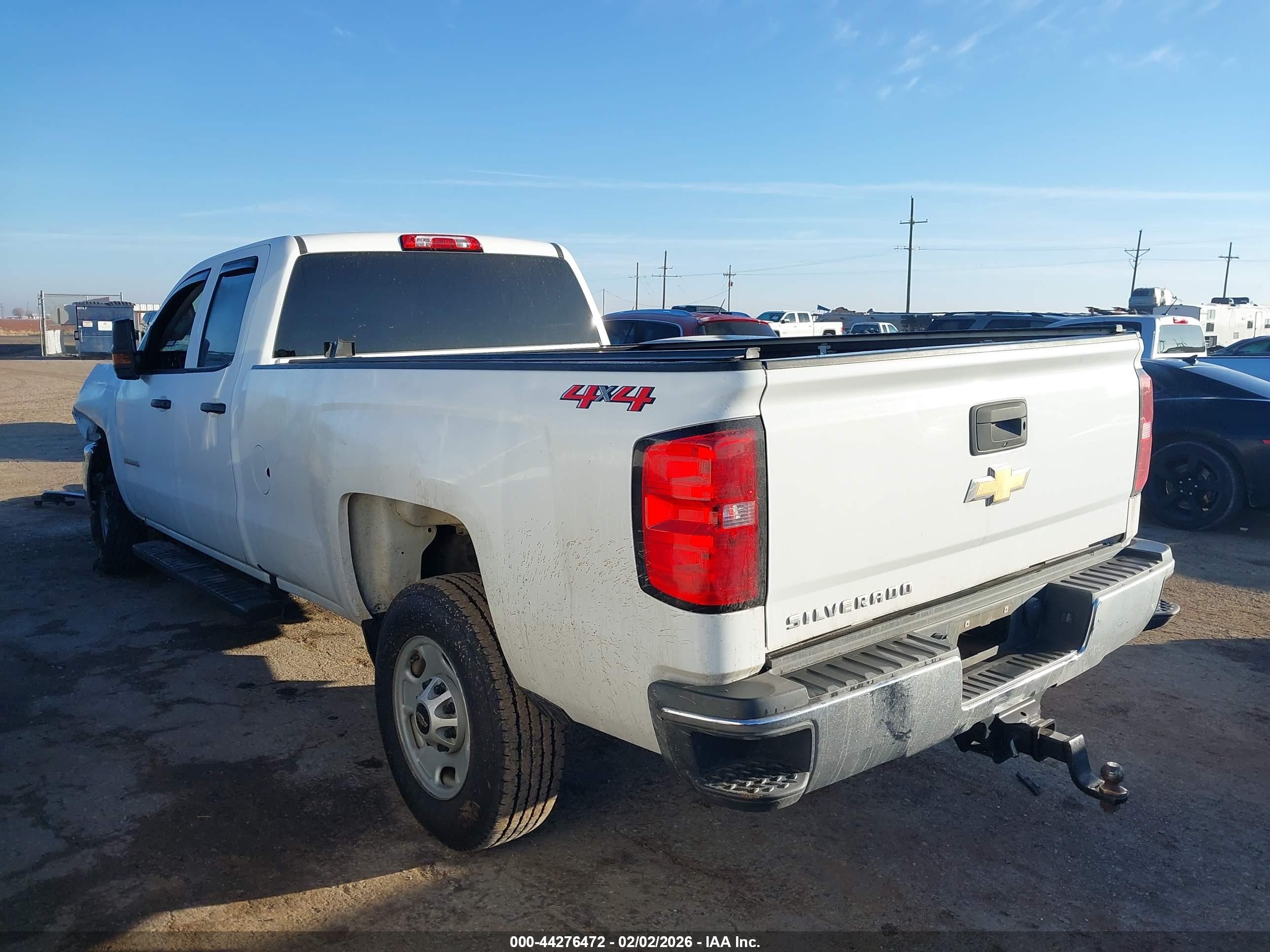 CHEVROLET SILVERADO image 3