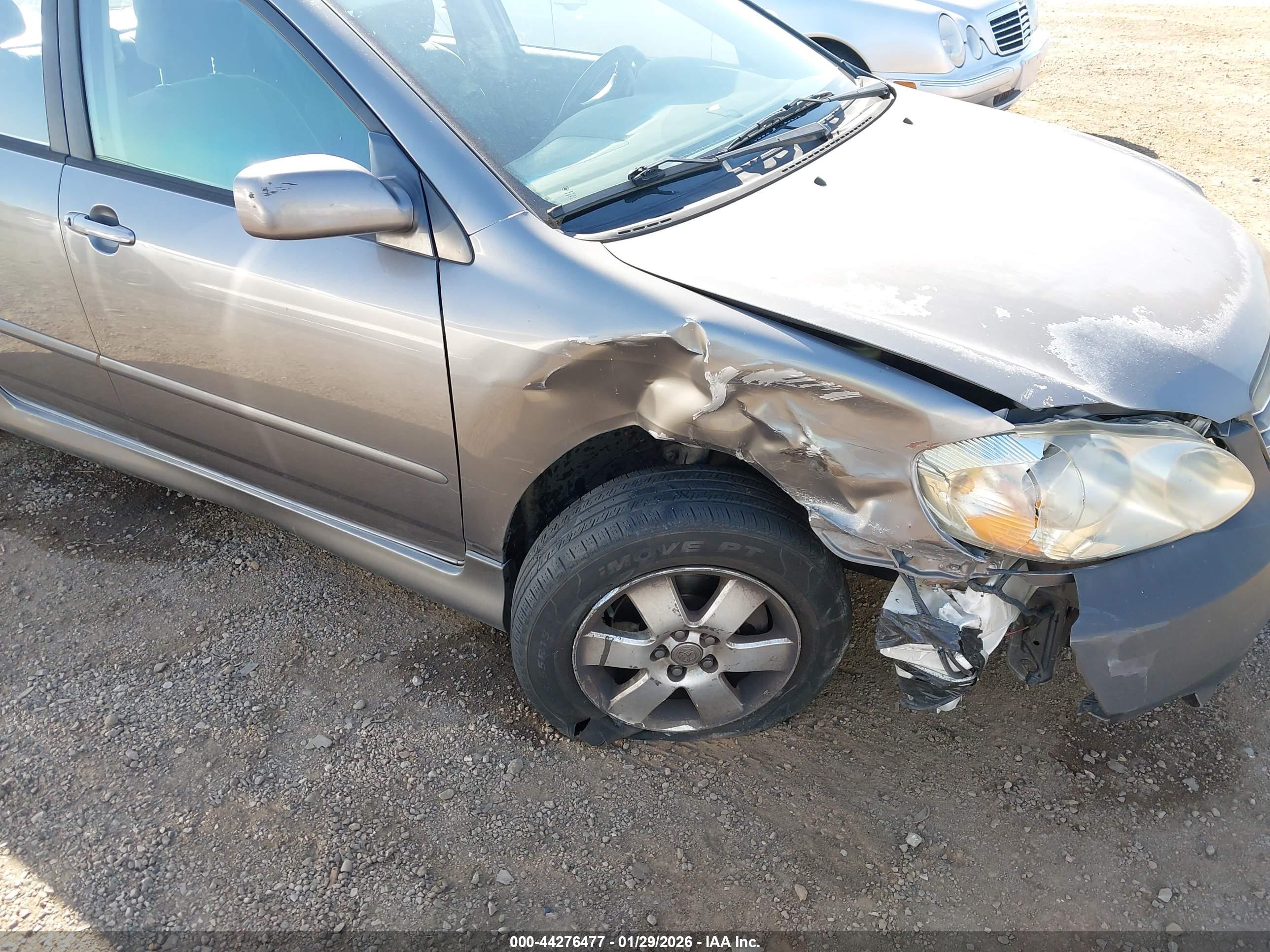 TOYOTA COROLLA image 6