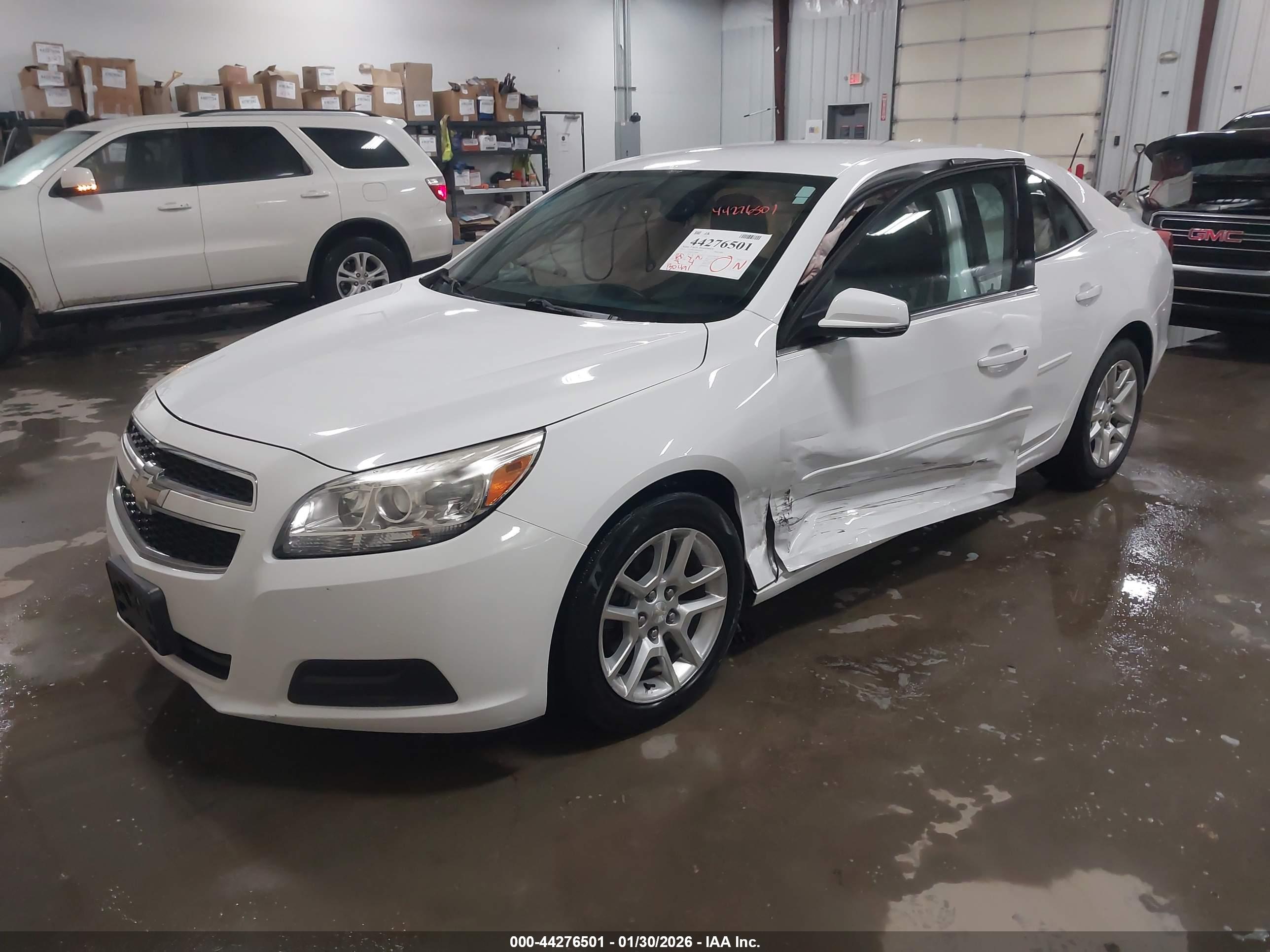 CHEVROLET MALIBU image 2