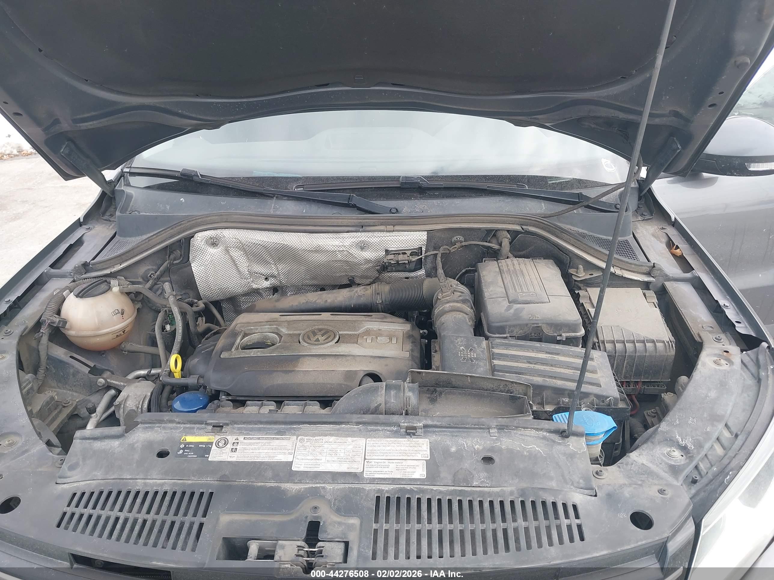 VOLKSWAGEN TIGUAN image 10