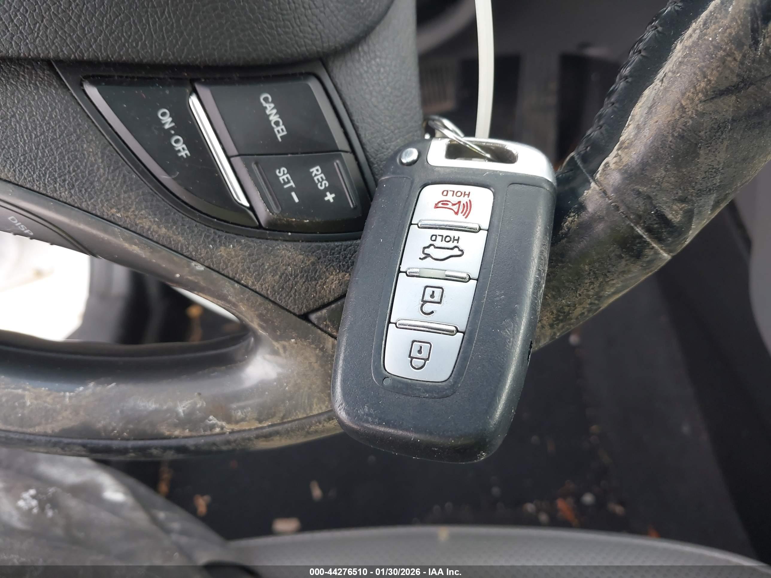 HYUNDAI SONATA image 11
