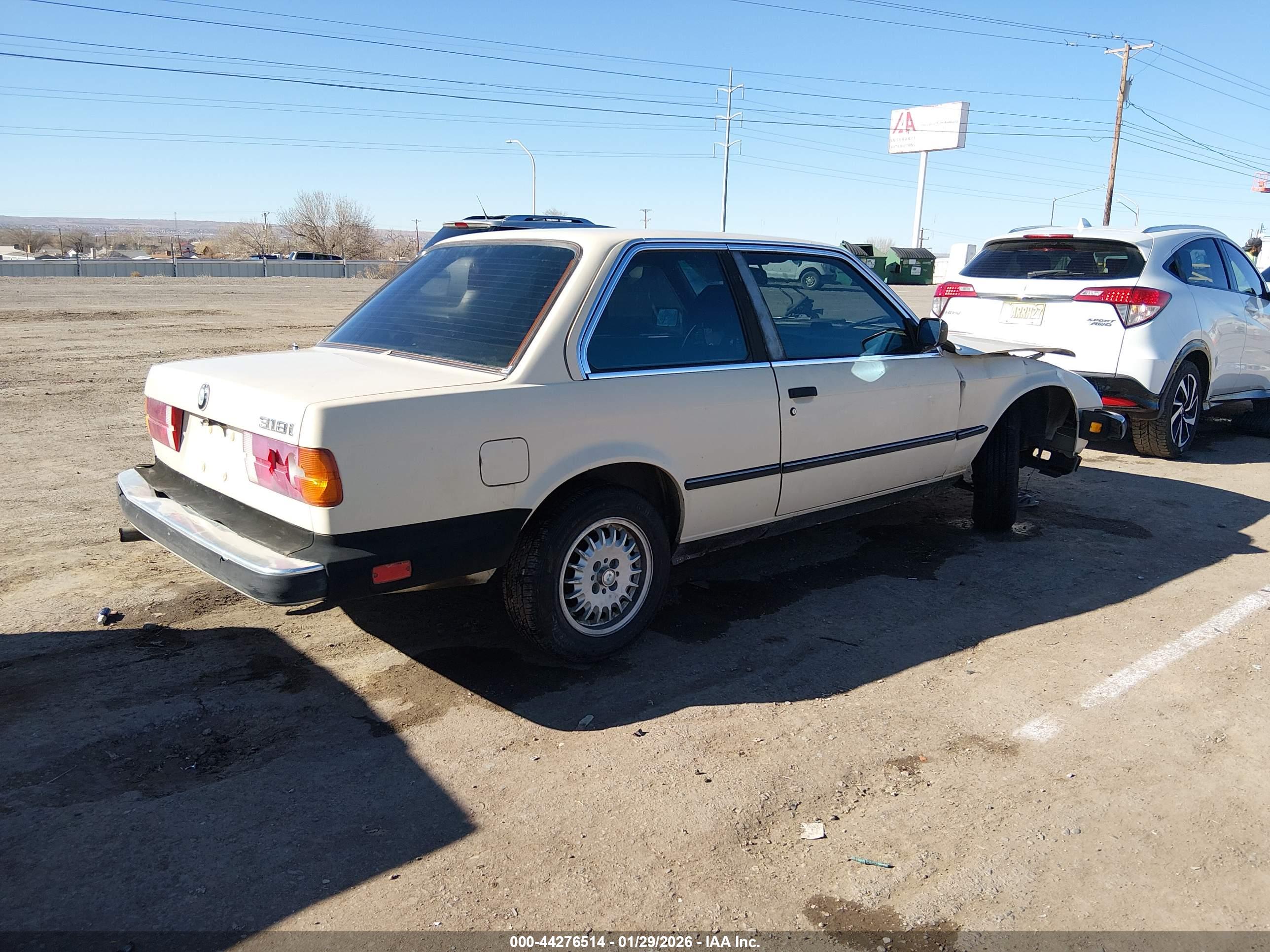 BMW 318 image 4