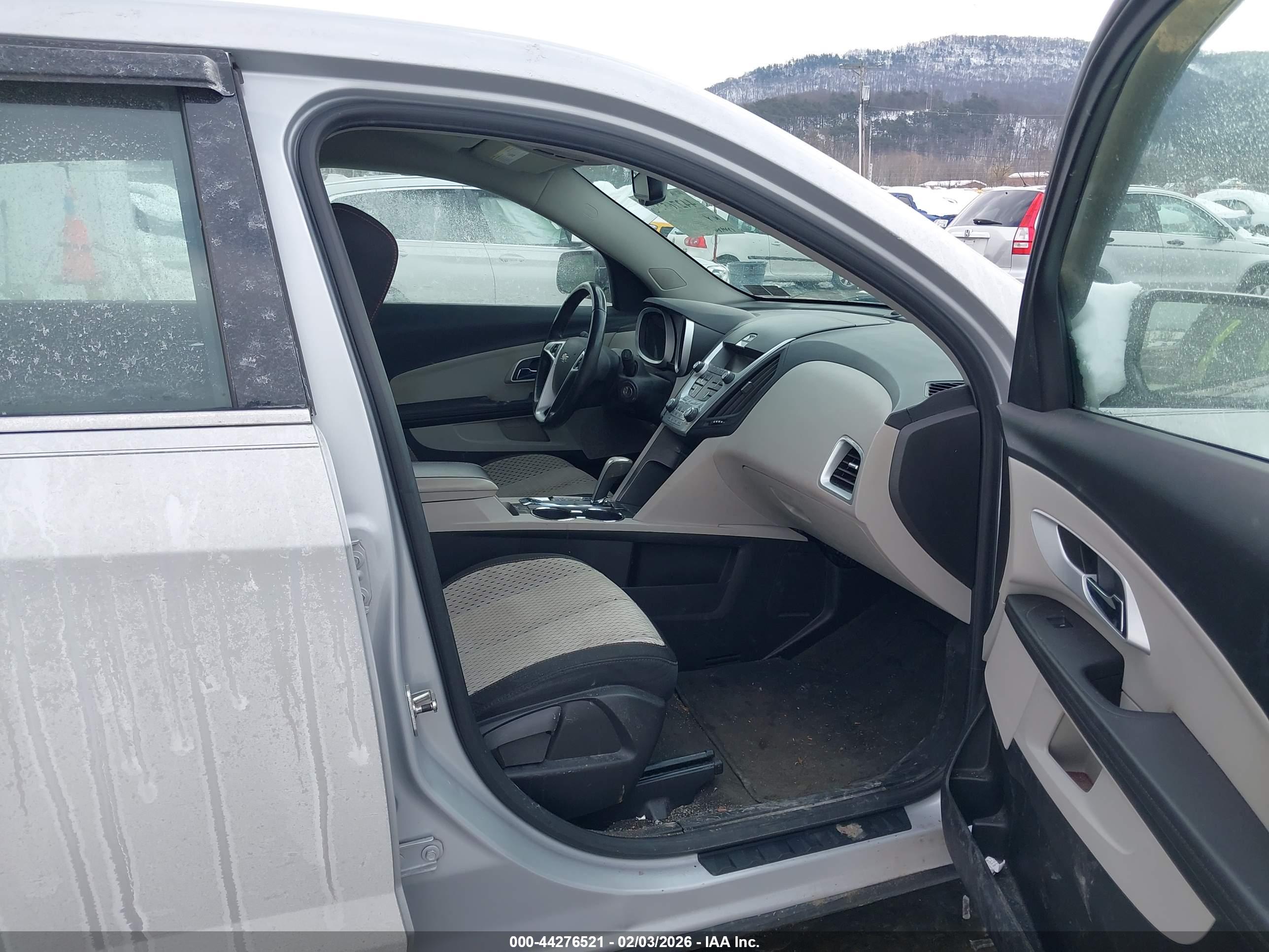 CHEVROLET EQUINOX image 5