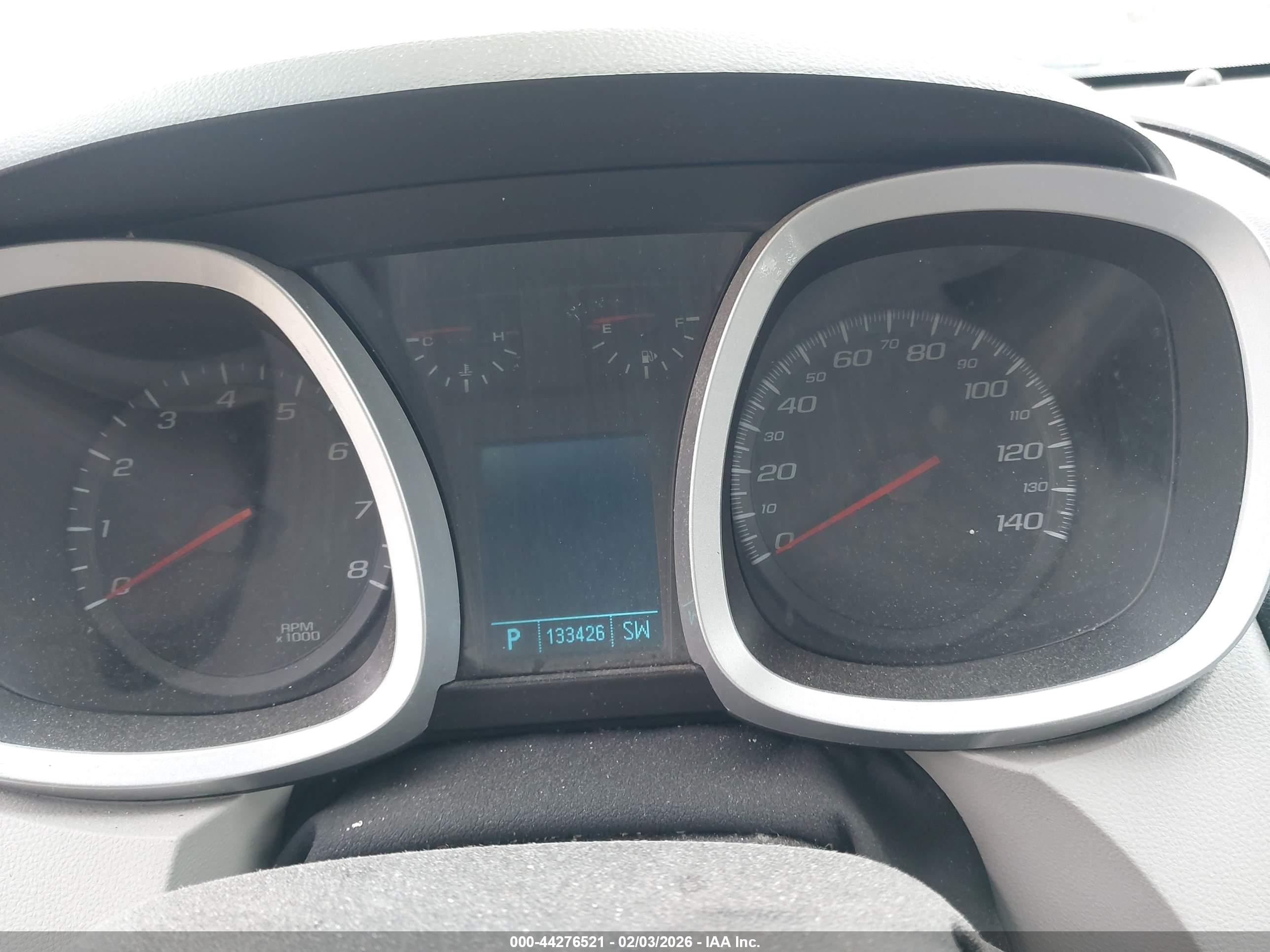 CHEVROLET EQUINOX image 7