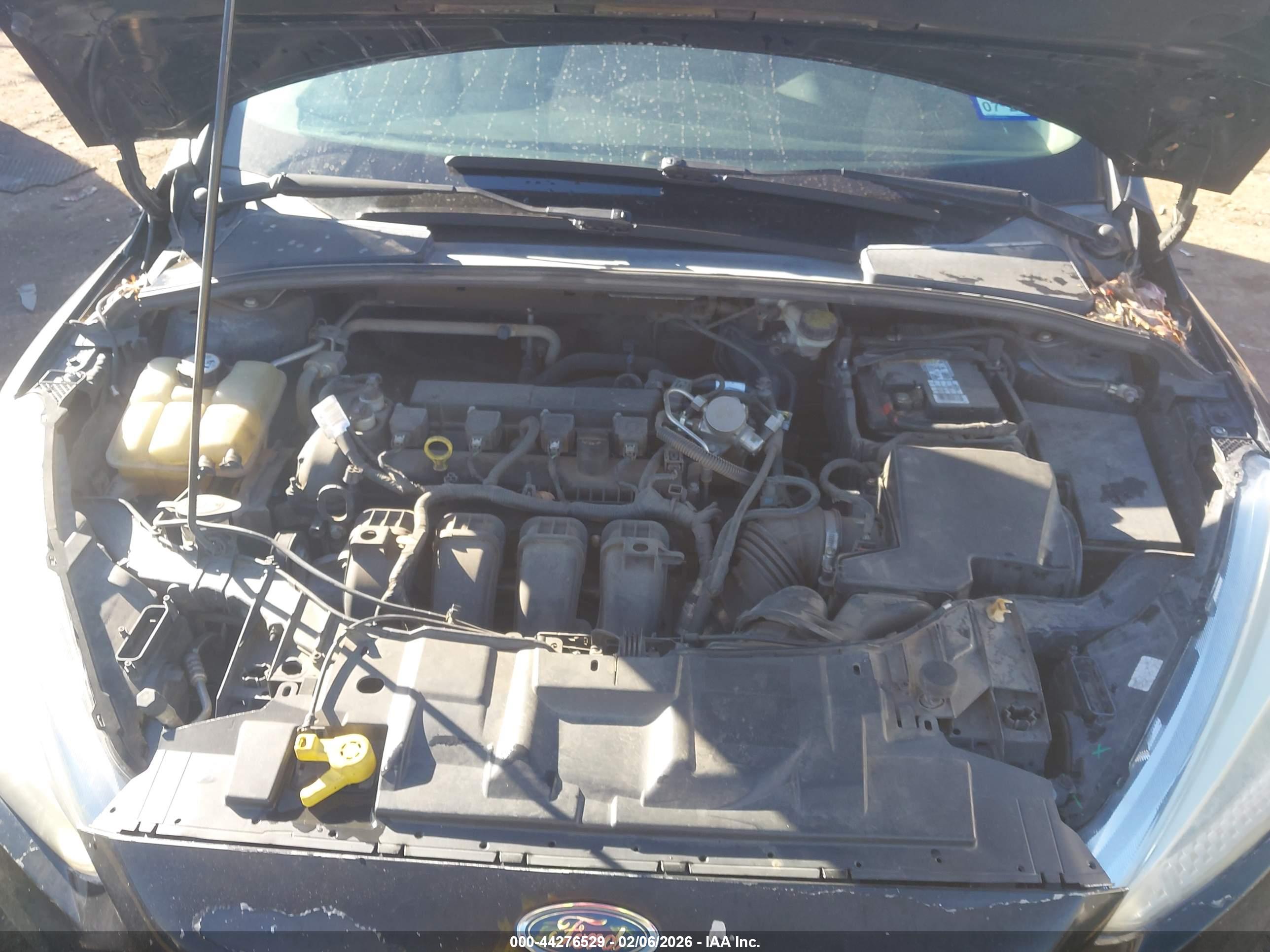 FORD FOCUS image 10