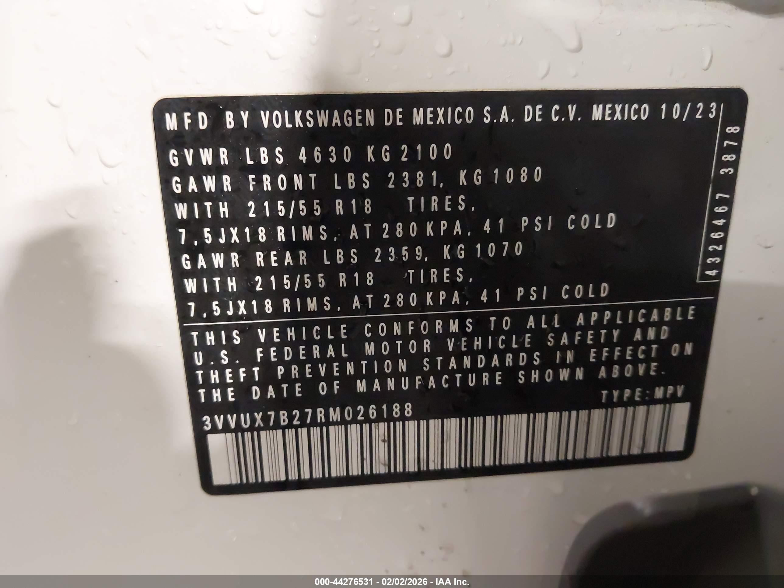 VOLKSWAGEN TAOS image 9