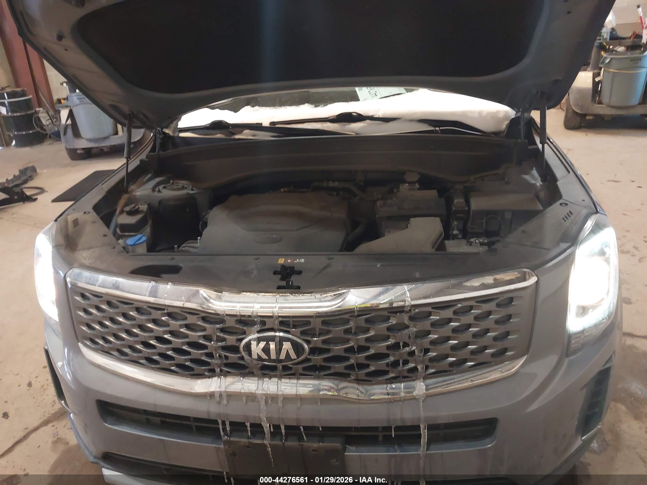 KIA TELLURIDE image 10