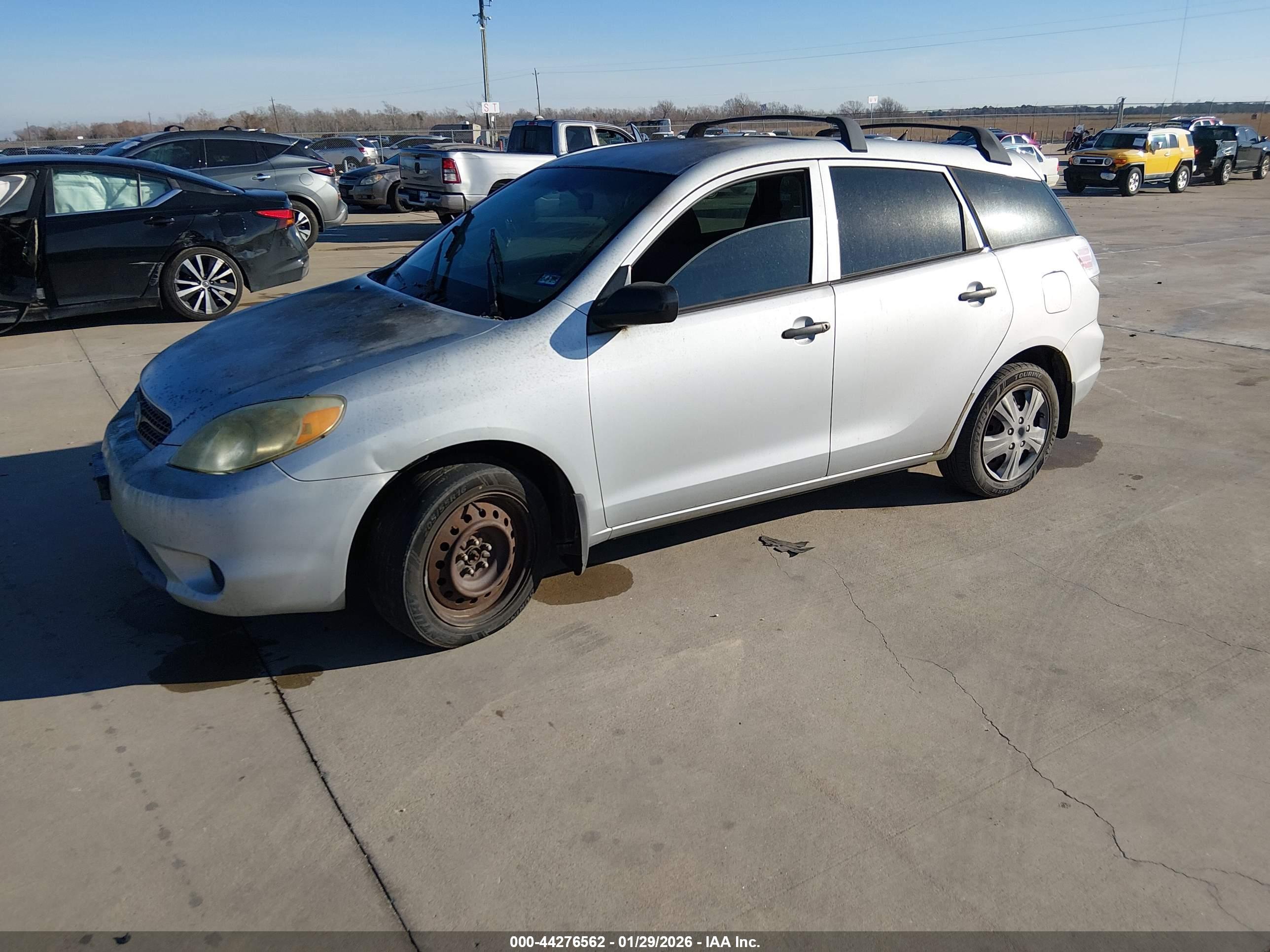 TOYOTA MATRIX image 2