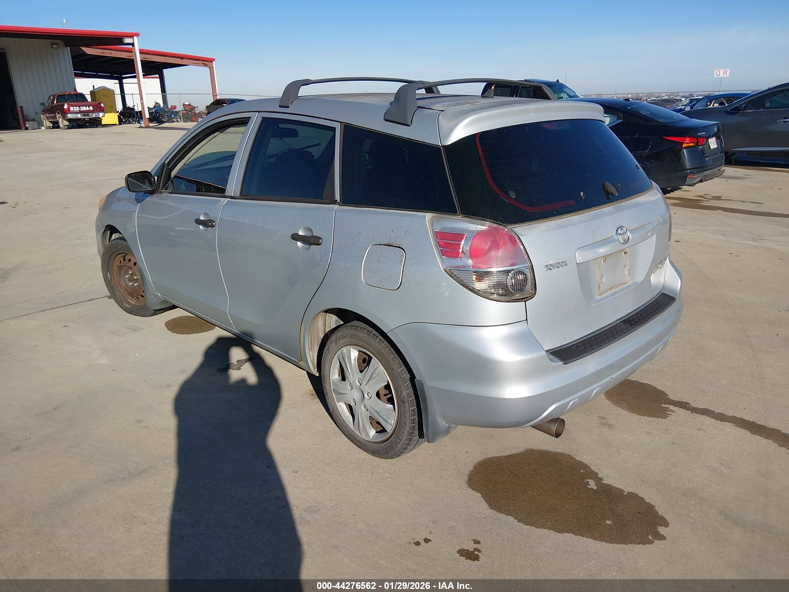 TOYOTA MATRIX image 3